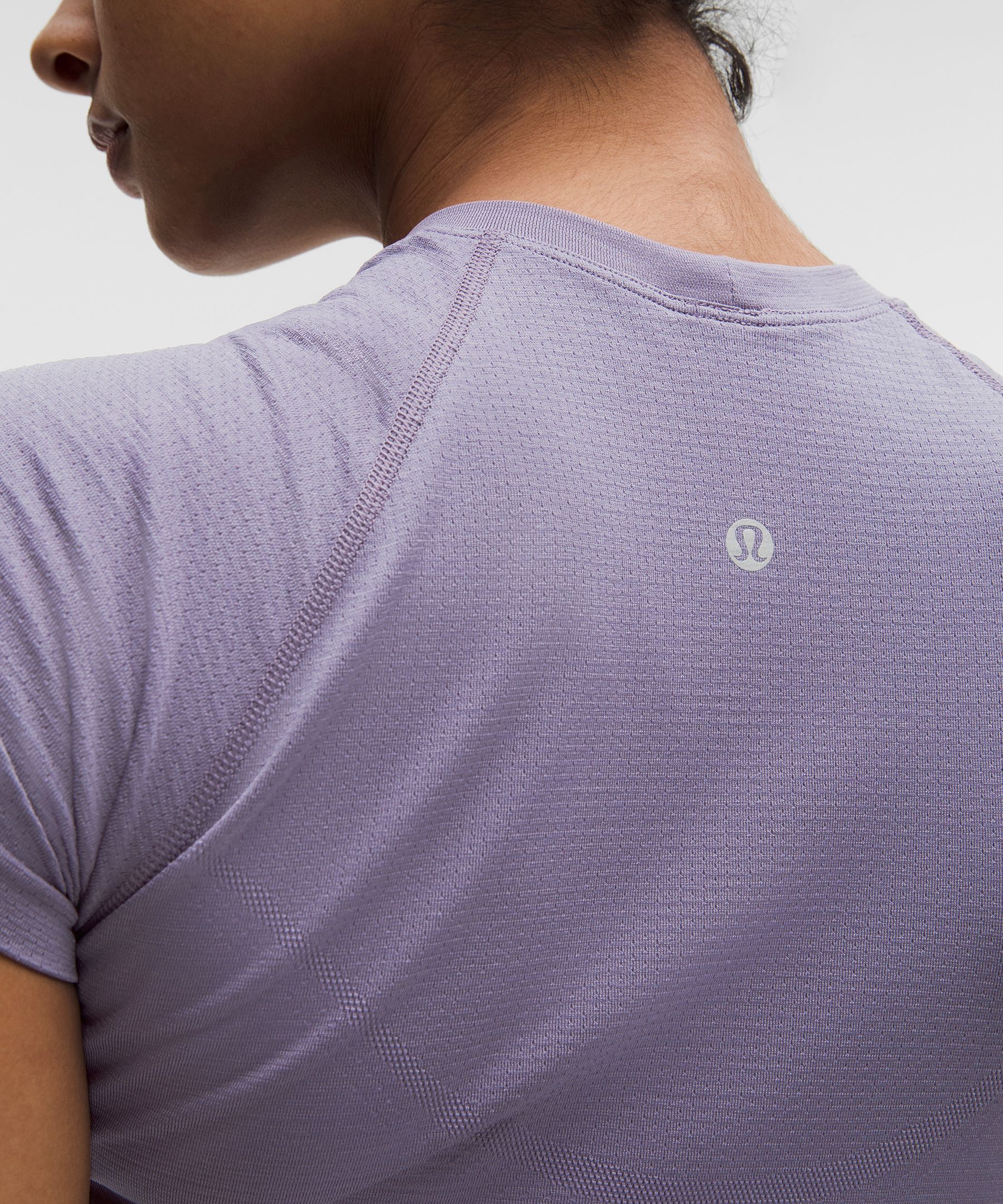 Swiftly Tech Cropped Short-Sleeve Shirt 2.0