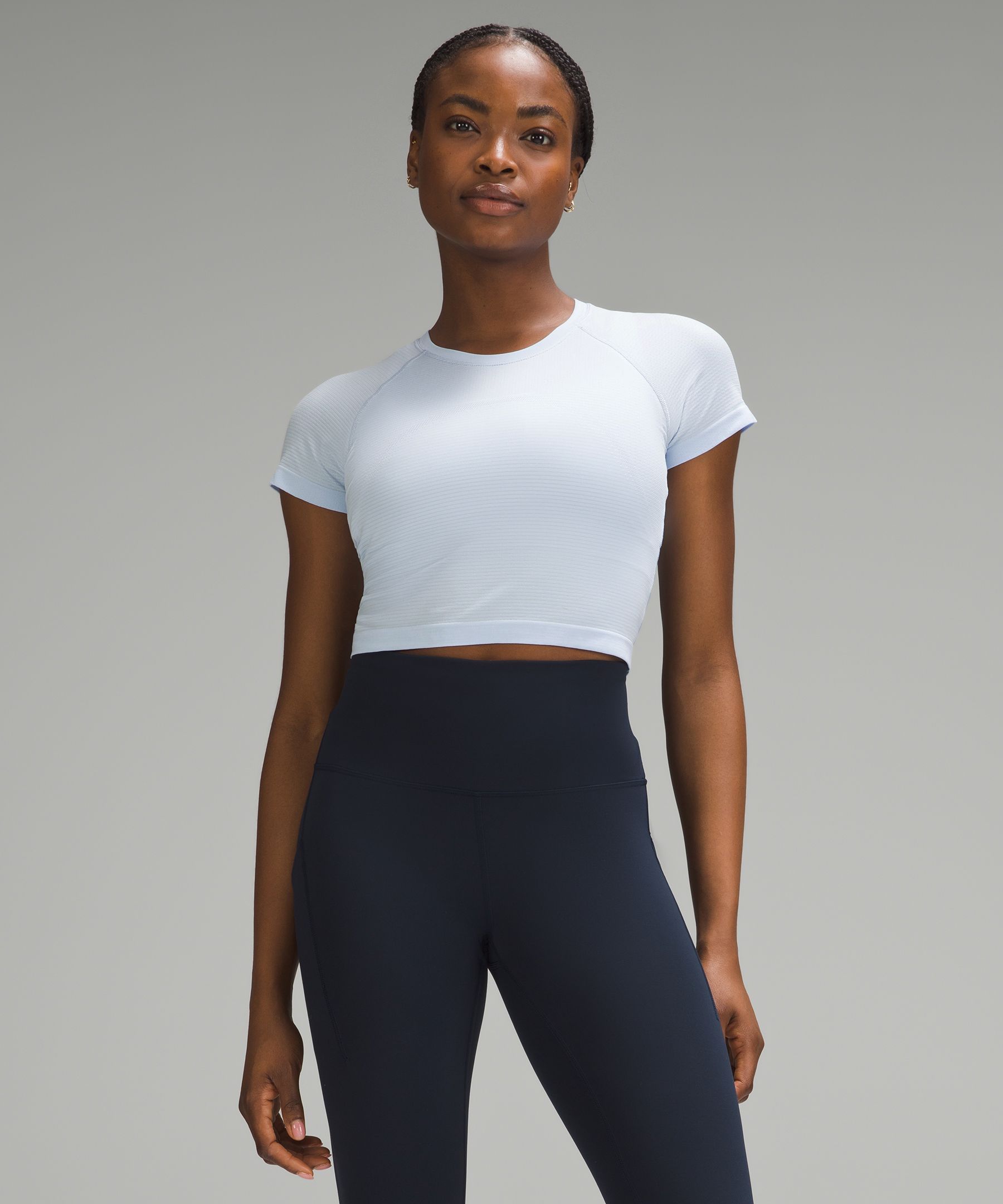 Swiftly Tech Cropped Short-Sleeve Shirt 2.0