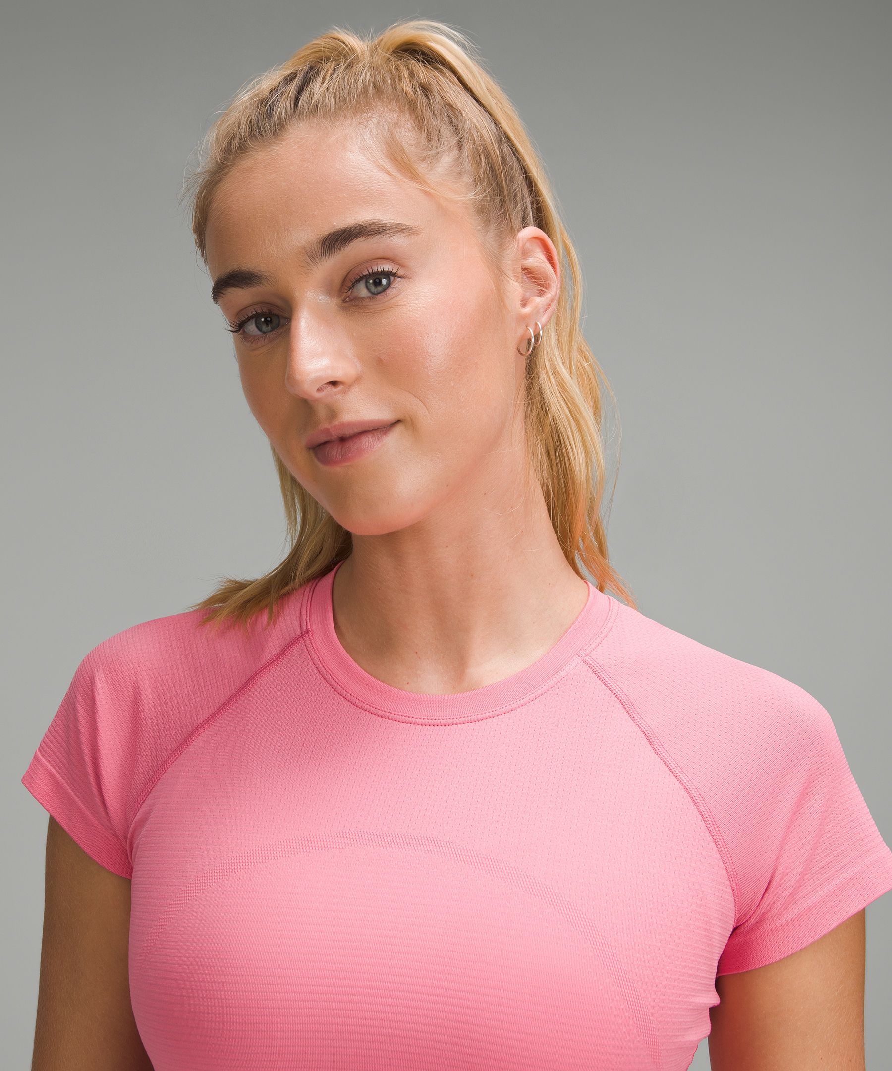 Swiftly Tech Cropped Short-Sleeve Shirt 2.0 | Women's Short Sleeve Shirts & Tee's