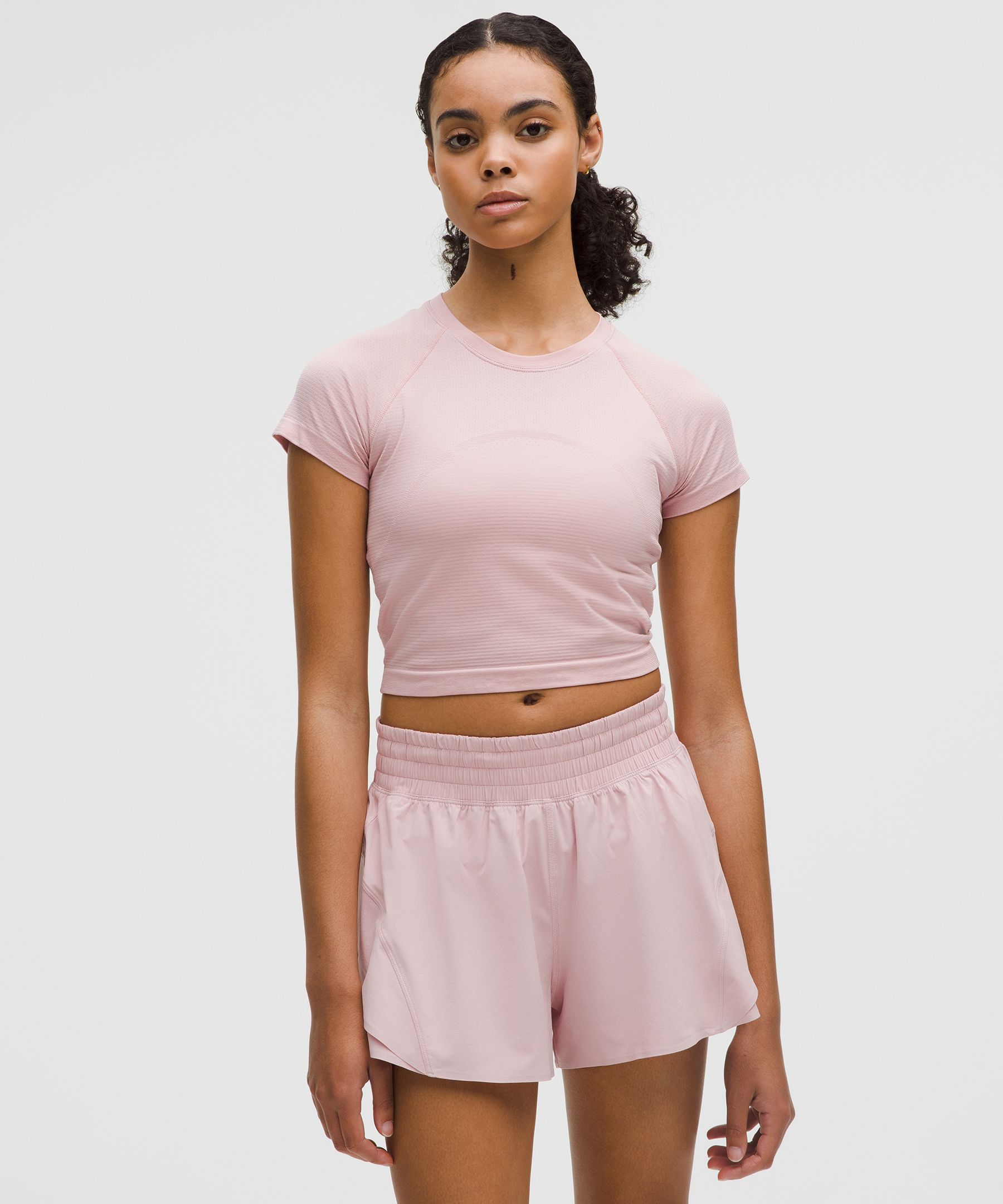 Swiftly Tech Cropped Short-Sleeve Shirt 2.0 - Pink Haze/Pink Haze