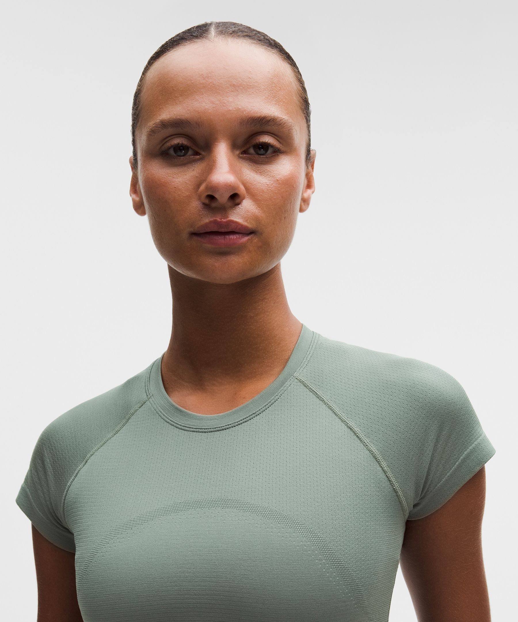 Swiftly Tech Cropped Short-Sleeve Shirt 2.0 thumbnail 4