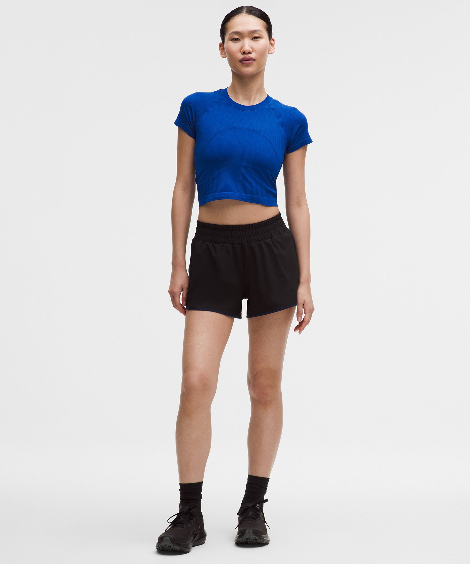 Playera Cropped Swiftly Tech 2.0 de manga corta