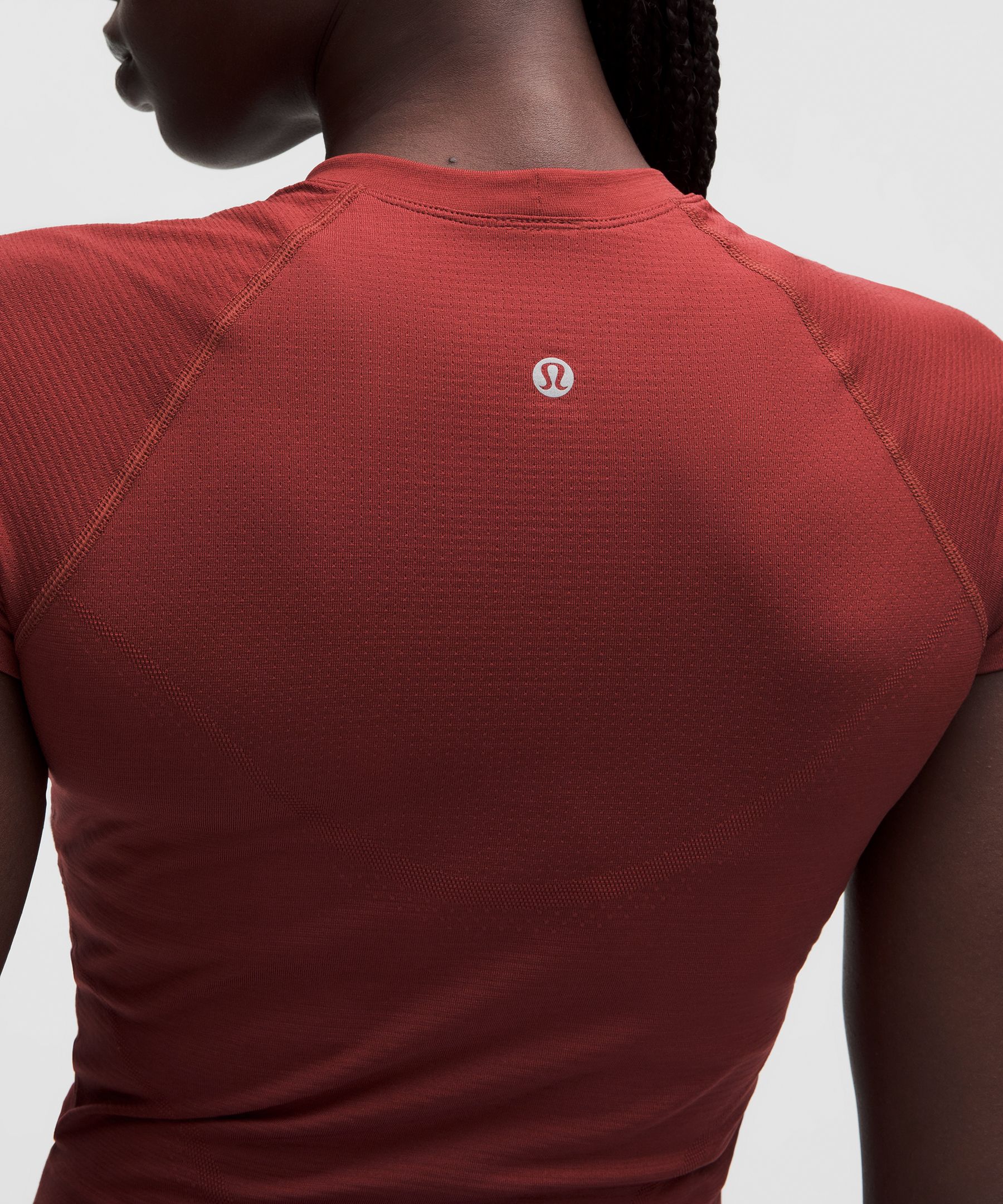 Camiseta corta Swiftly Tech 2.0