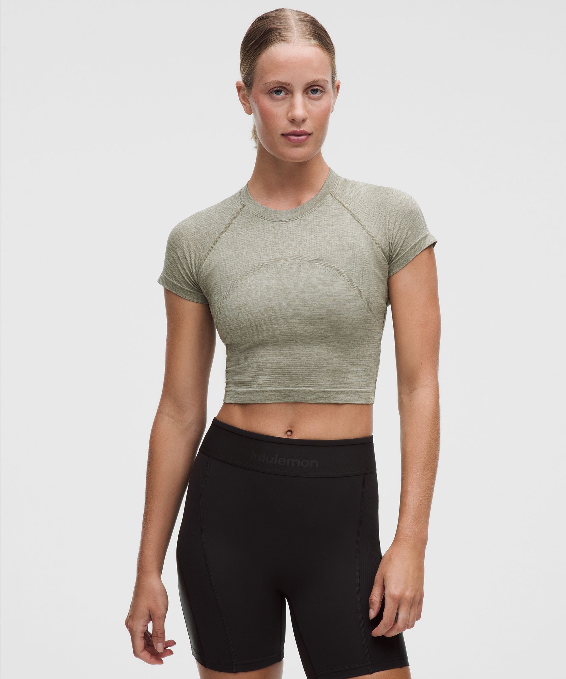 Swiftly Tech Cropped Short-Sleeve Shirt 2.0