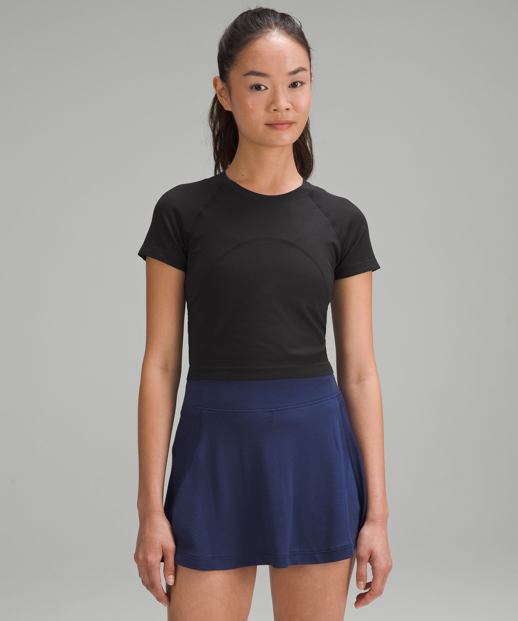 Lululemon athletica Sculpt Short-Sleeve Shirt, Women's Short Sleeve Shirts  & Tee's