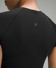 Swiftly Tech Cropped Short-Sleeve Shirt 2.0
