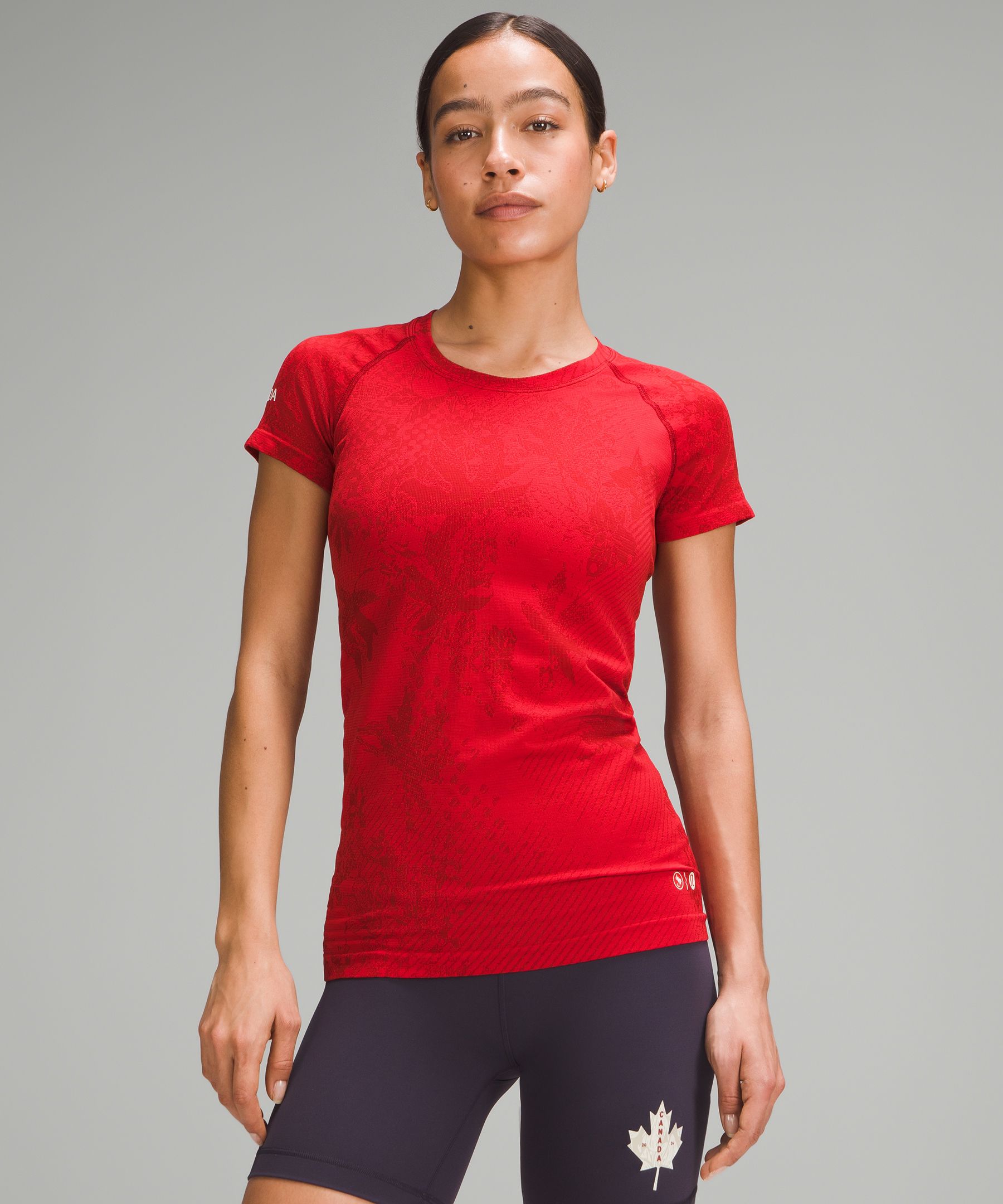 Team Canada Swiftly Tech Short-Sleeve Shirt 2.0 Hip Length *CPC Logo | Women's Shirts