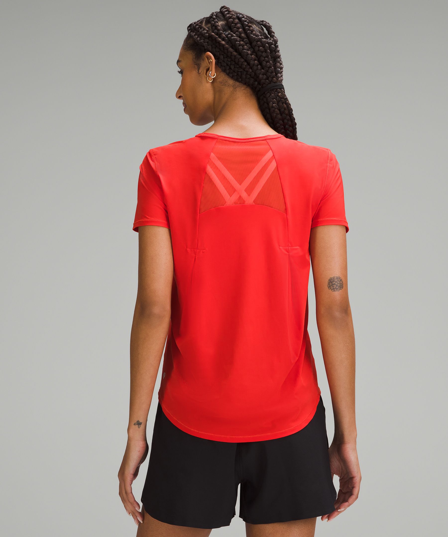 Sculpt Short-Sleeve Shirt  Women's Short Sleeve Shirts & Tee's