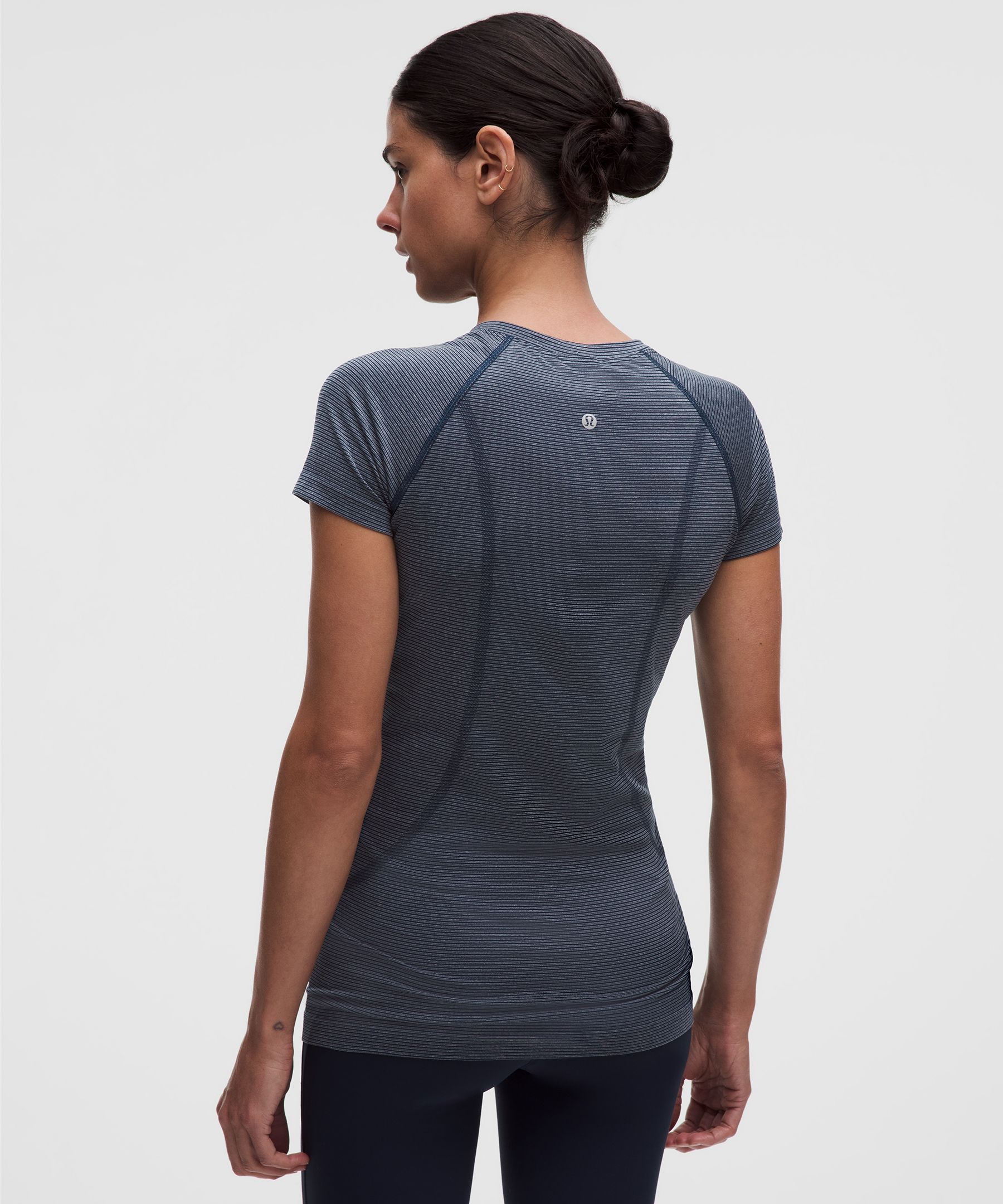 Swiftly Tech Short-Sleeve Shirt 2.0 *Hip Length | Women's Short