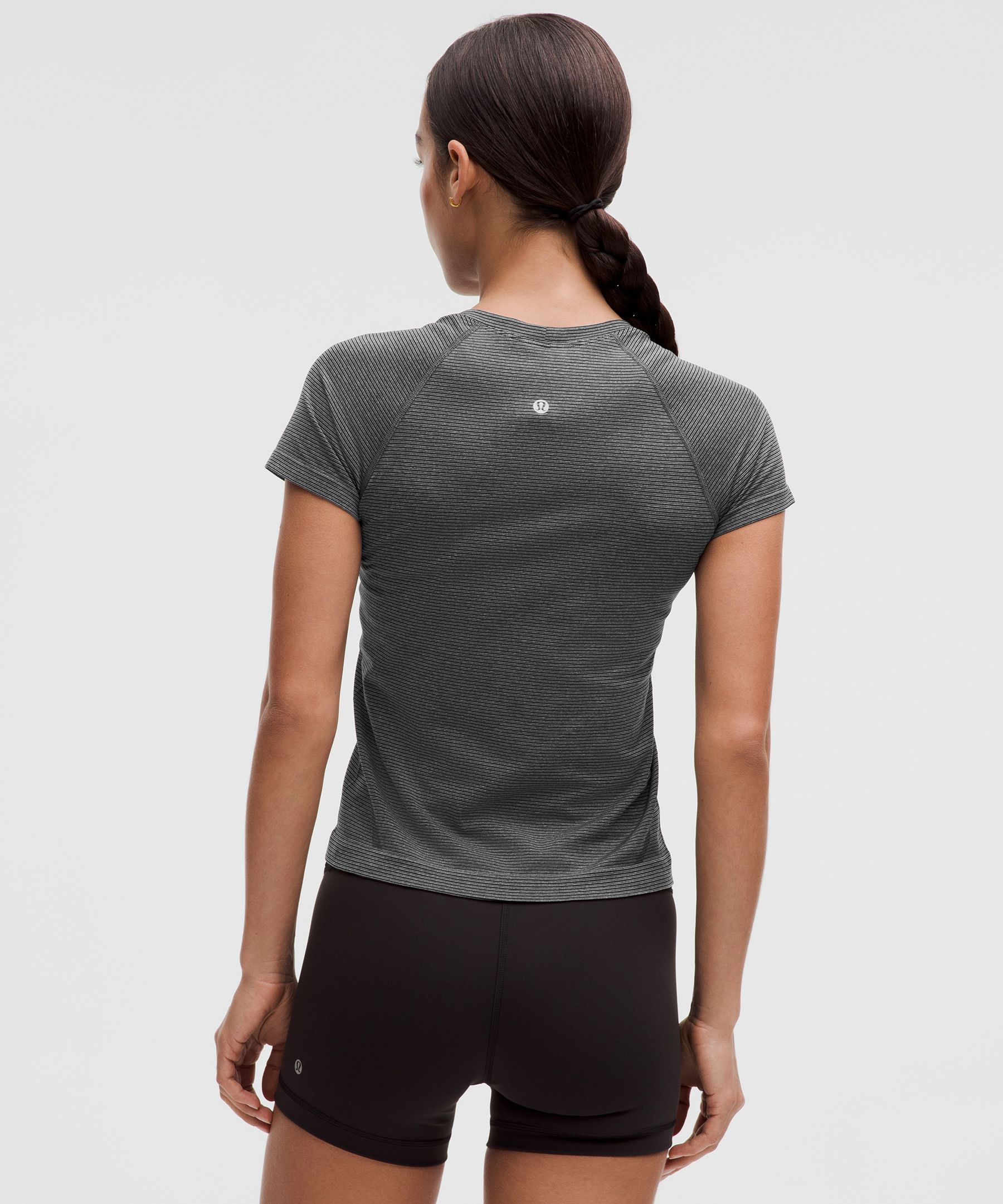 New Lululemon Swiftly Tech Short-Sleeve Shirt 2.0 black top Size 4 MSRP $68