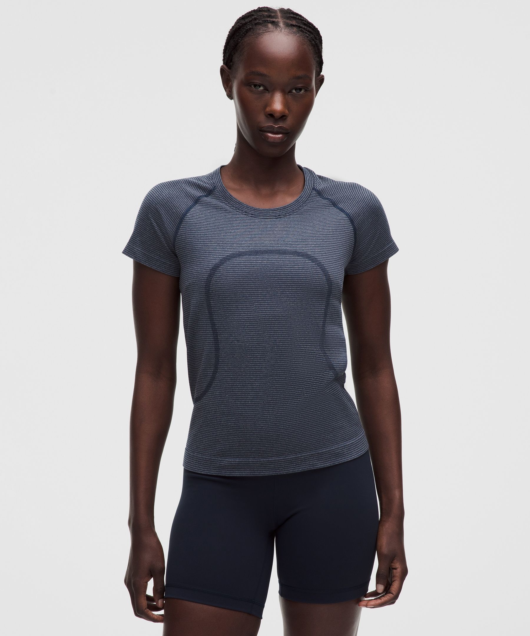 lululemon Swiftly 半袖　グレー Swiftly Tech Short-Sleeve Shirt 2.0 *Waist Length | Women's Short