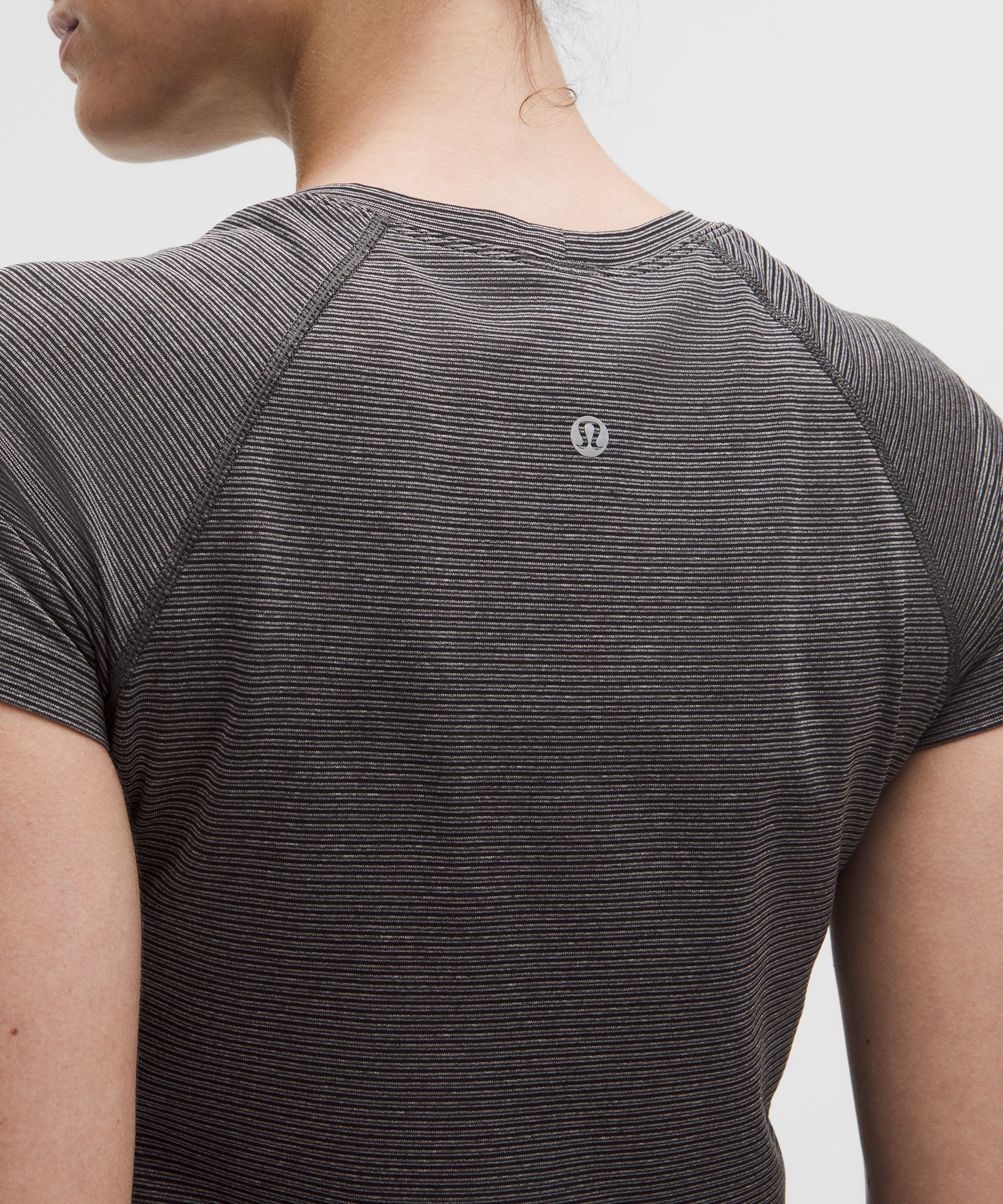Swiftly Tech Short-Sleeve Shirt 2.0 *Waist Length | Women's Short Sleeve Shirts & Tee's