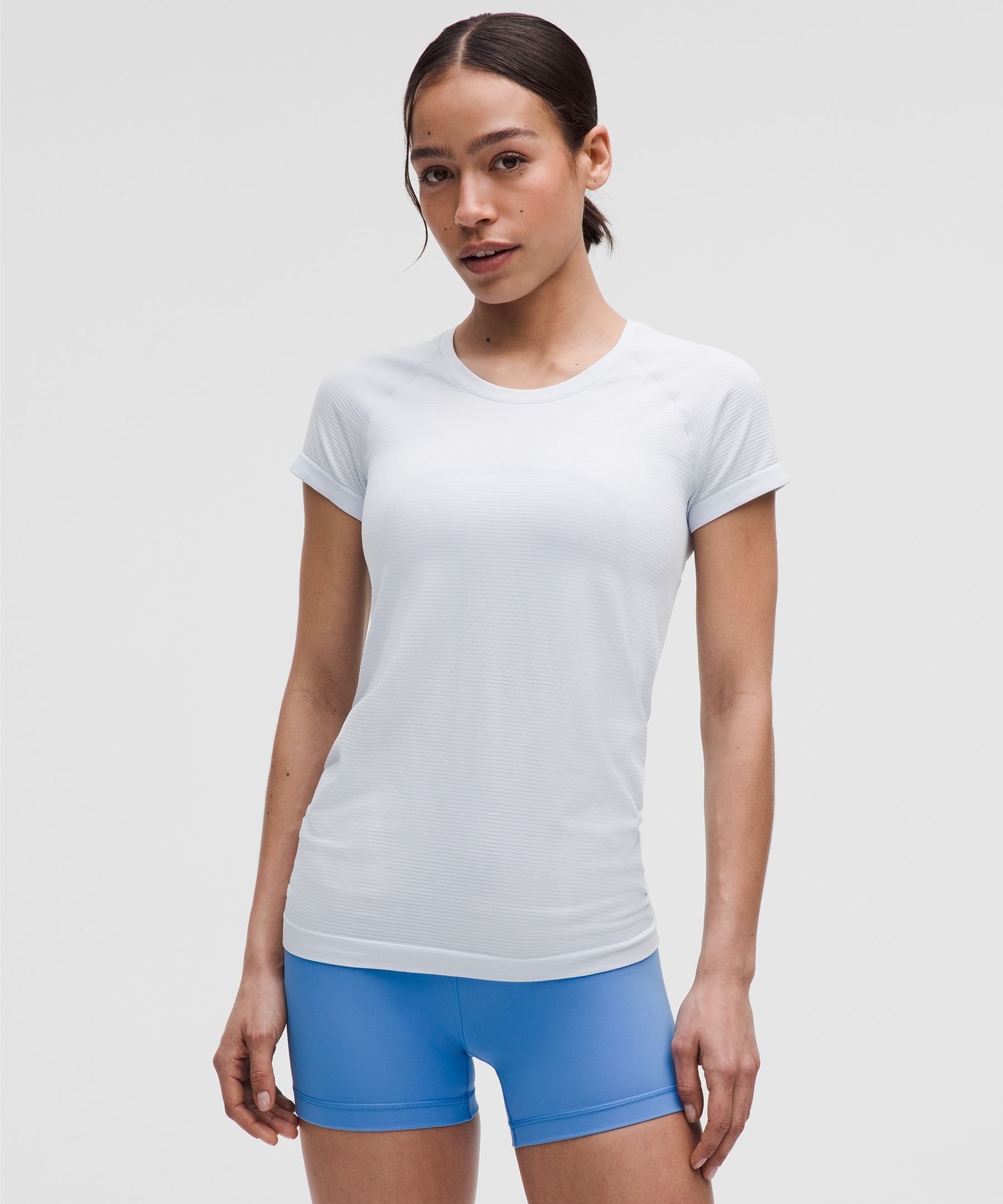 Swiftly Tech Short-Sleeve Shirt 2.0 *Hip Length