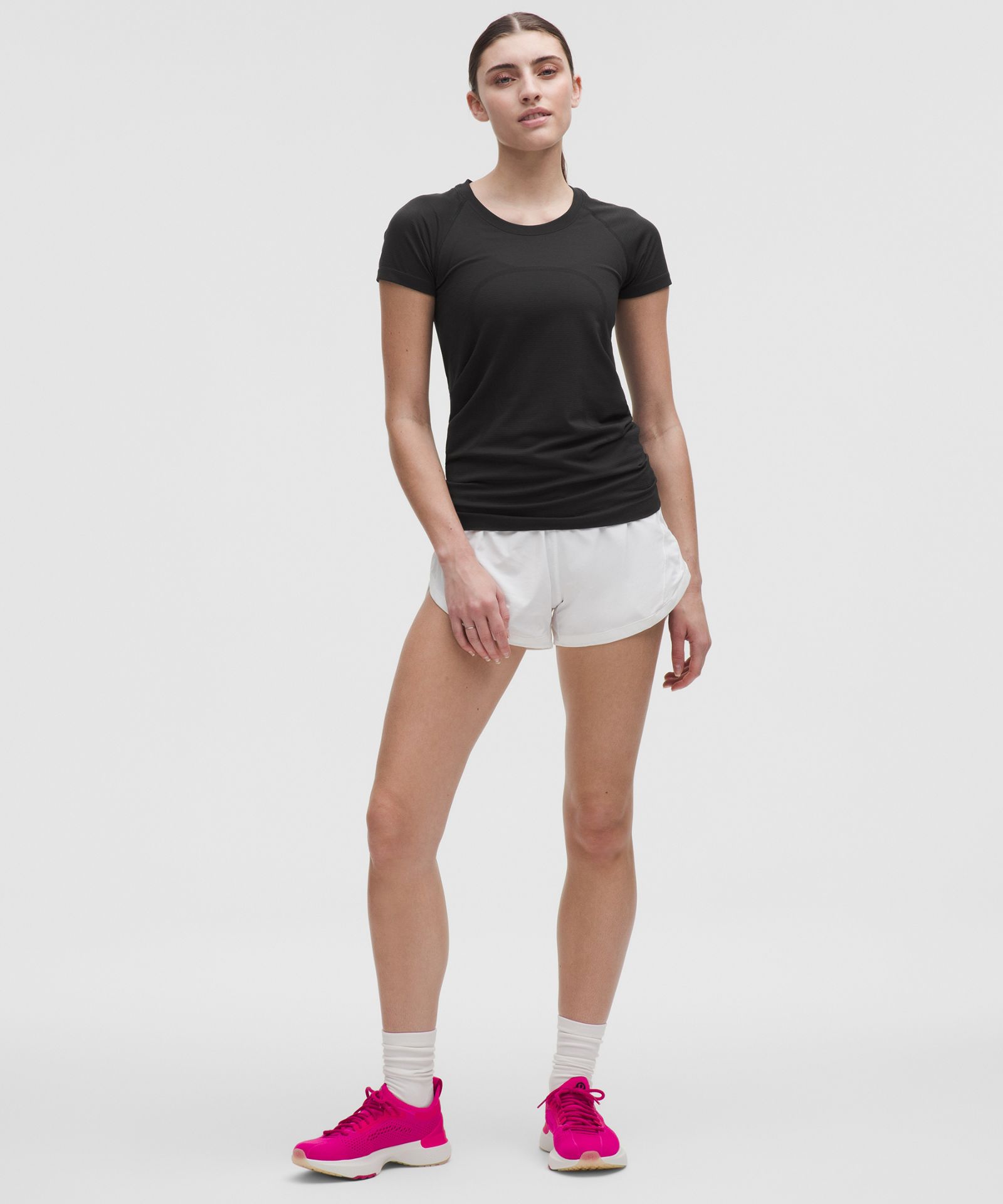 Женская футболка Lululemon Swiftly Tech 2.0 с коротким рукавом — фото 2