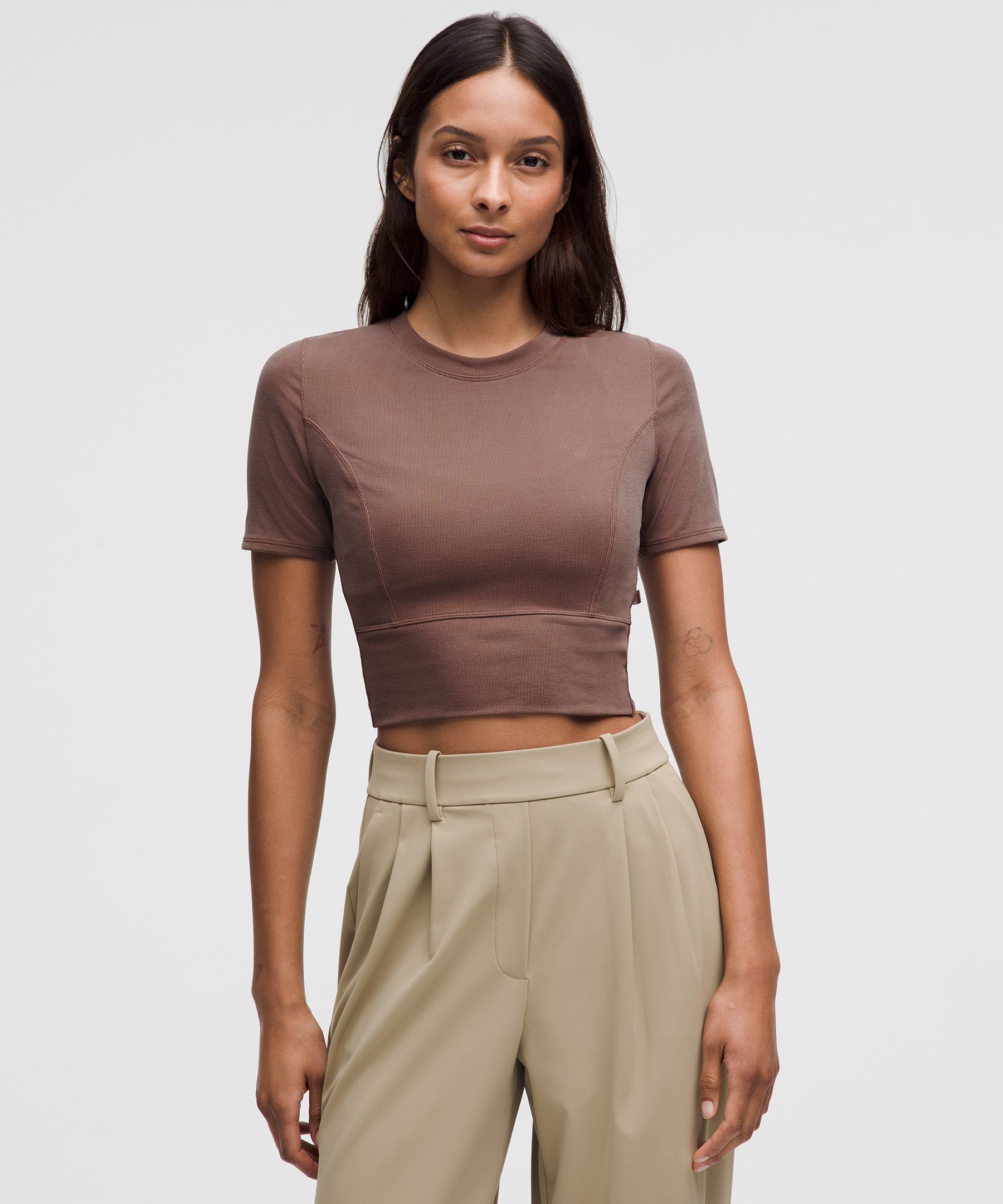 https://images.lululemon.com/is/image/lululemon/LW3HIUS_054392_1?size=800,800