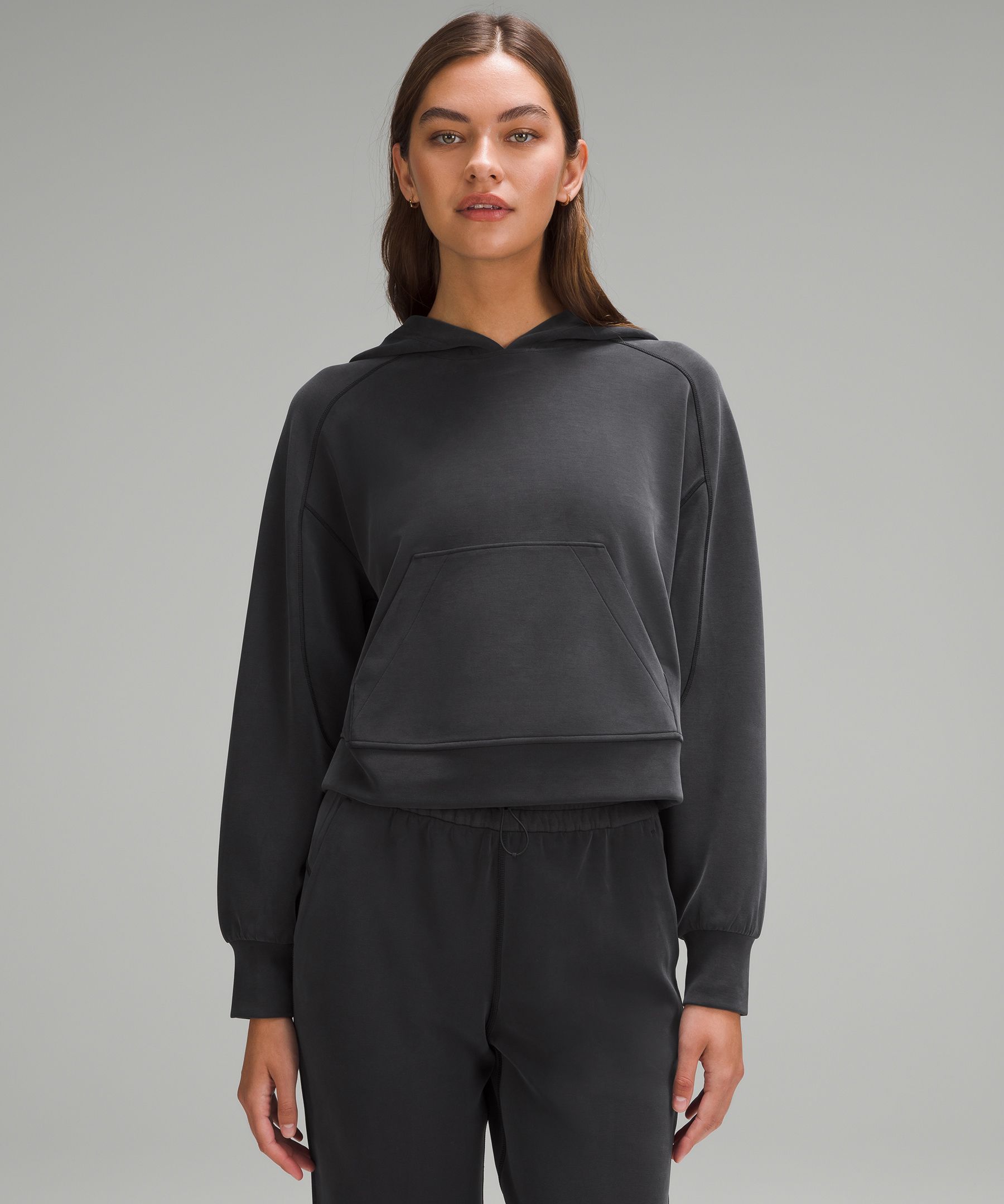 Lululemon Black Softstreme Oversized Pullover Sweatshirt. Size 8