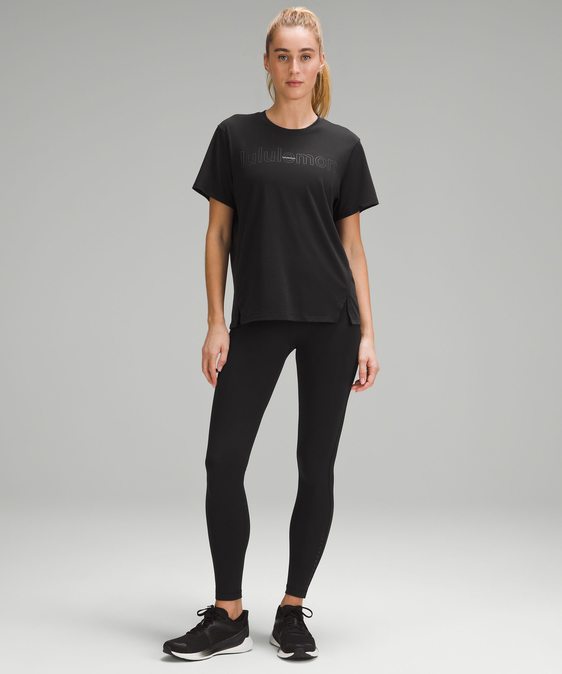 Relaxed-Fit Running T-Shirt *Graphic