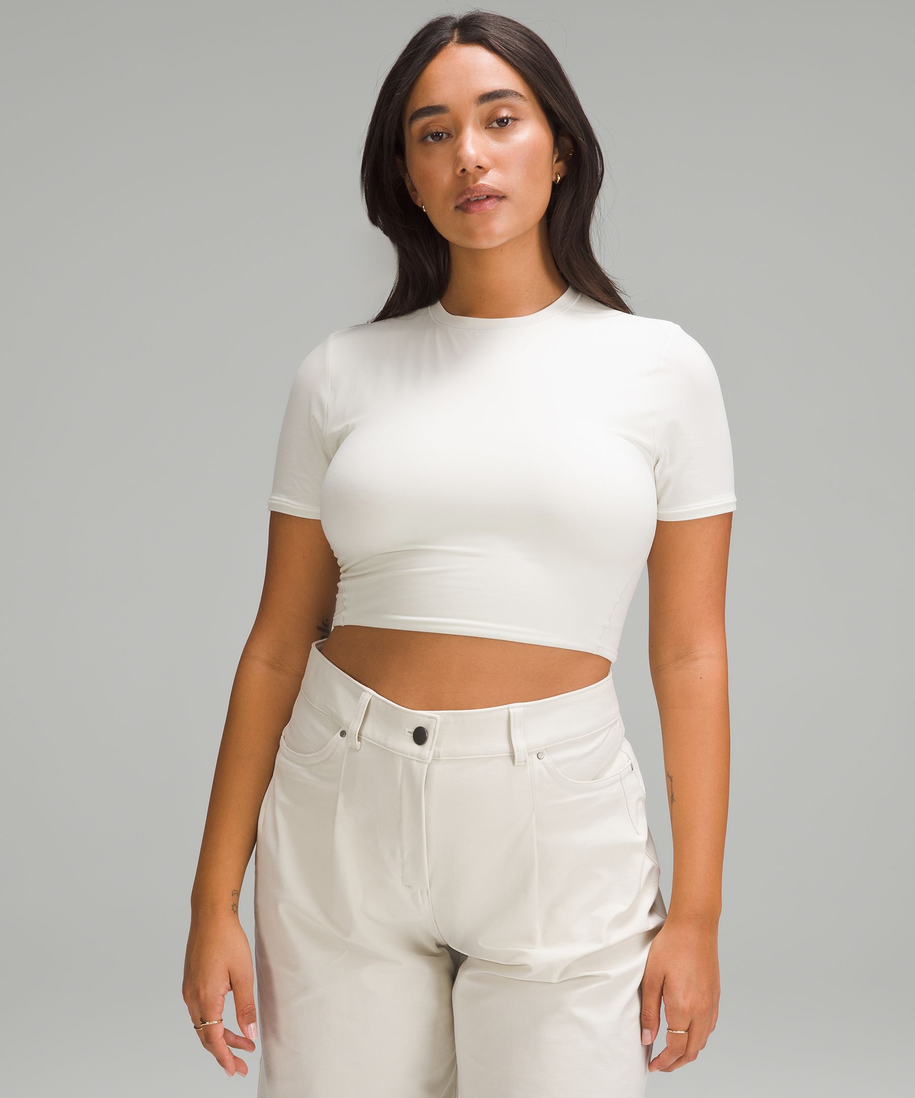 Wundermost Ultra-Soft Nulu Crewneck Cropped T-Shirt