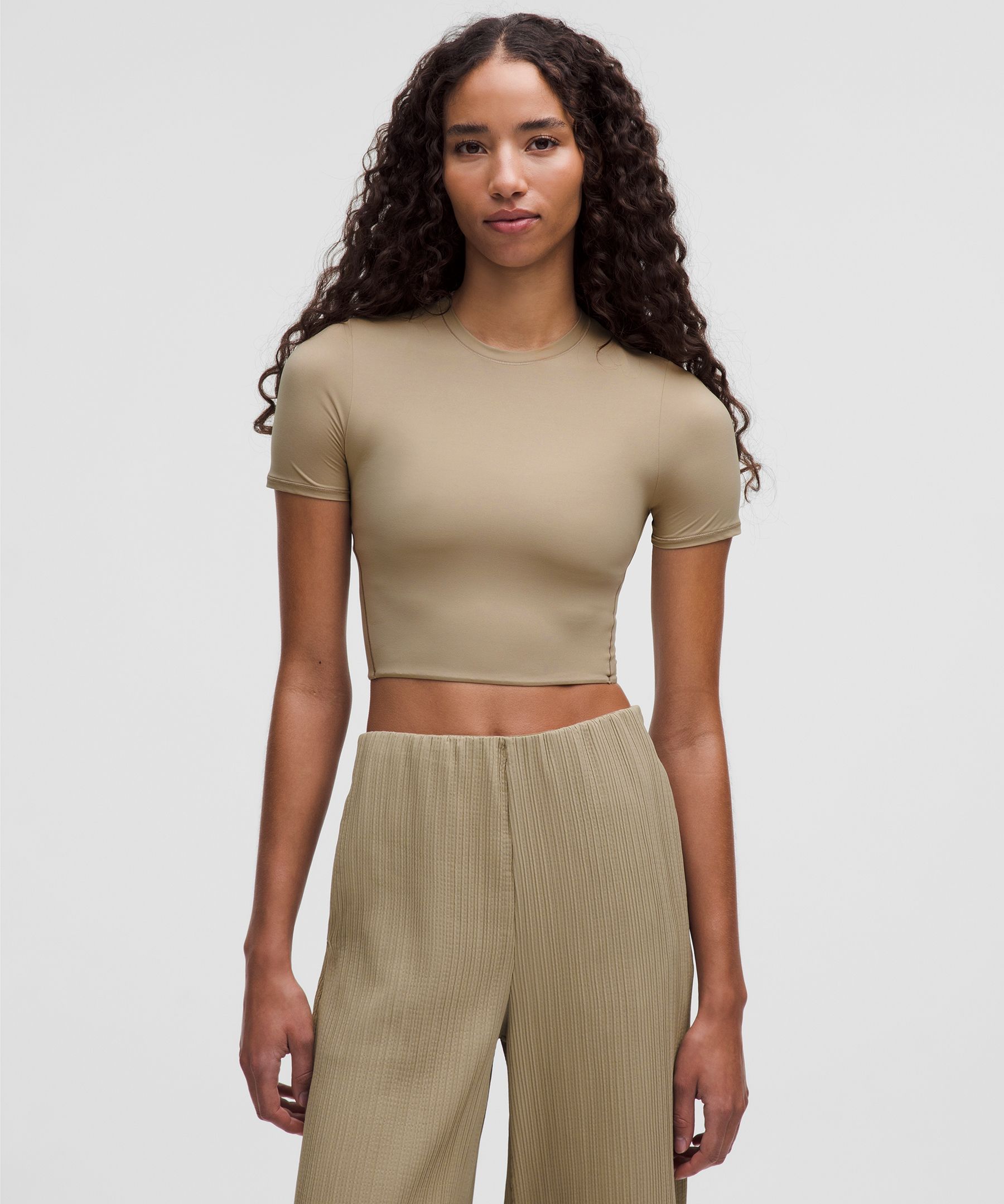 Wundermost Ultra-Soft Nulu Crewneck Cropped T-Shirt