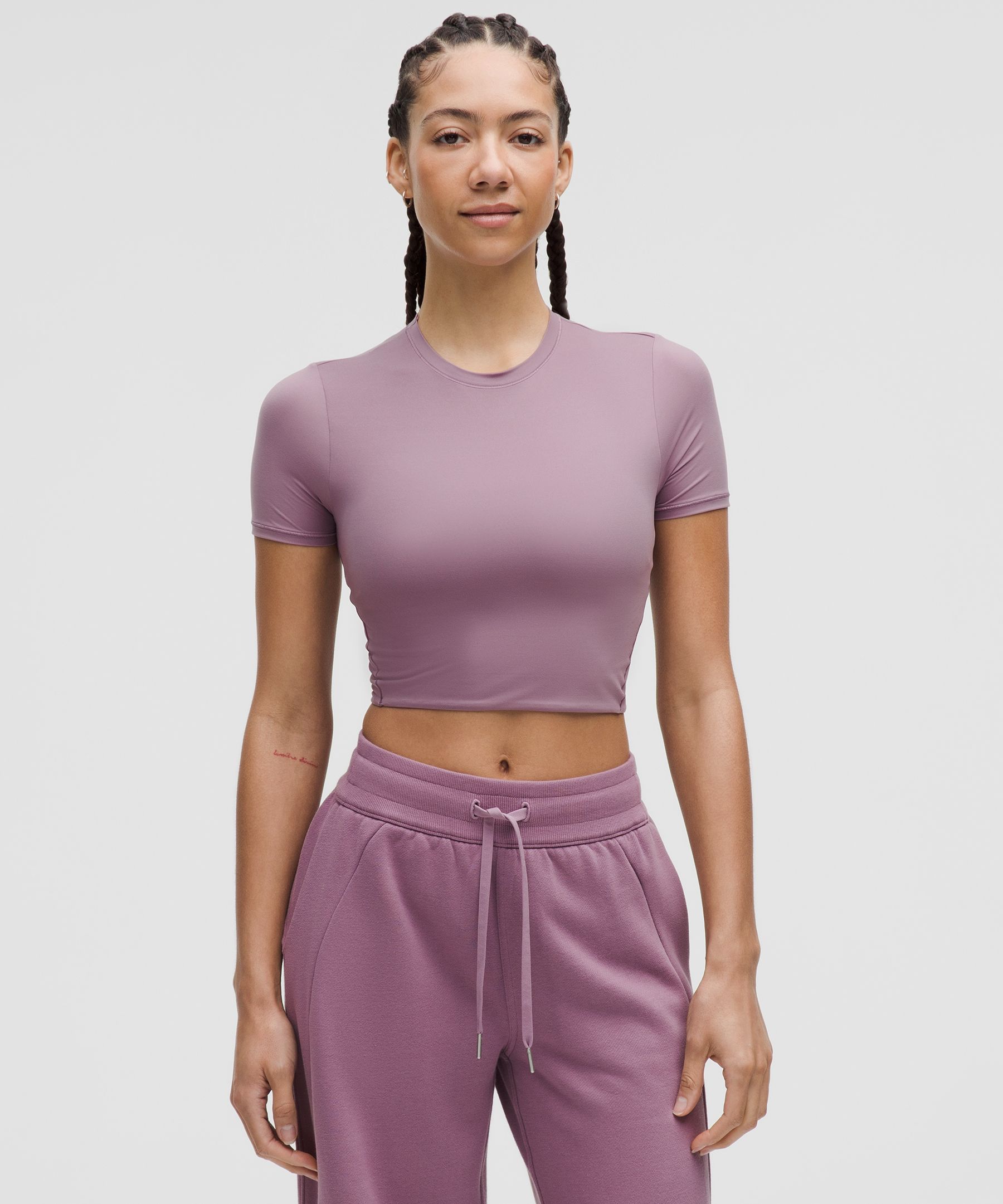 Wundermost Ultra-Soft Nulu Crewneck Cropped T-Shirt