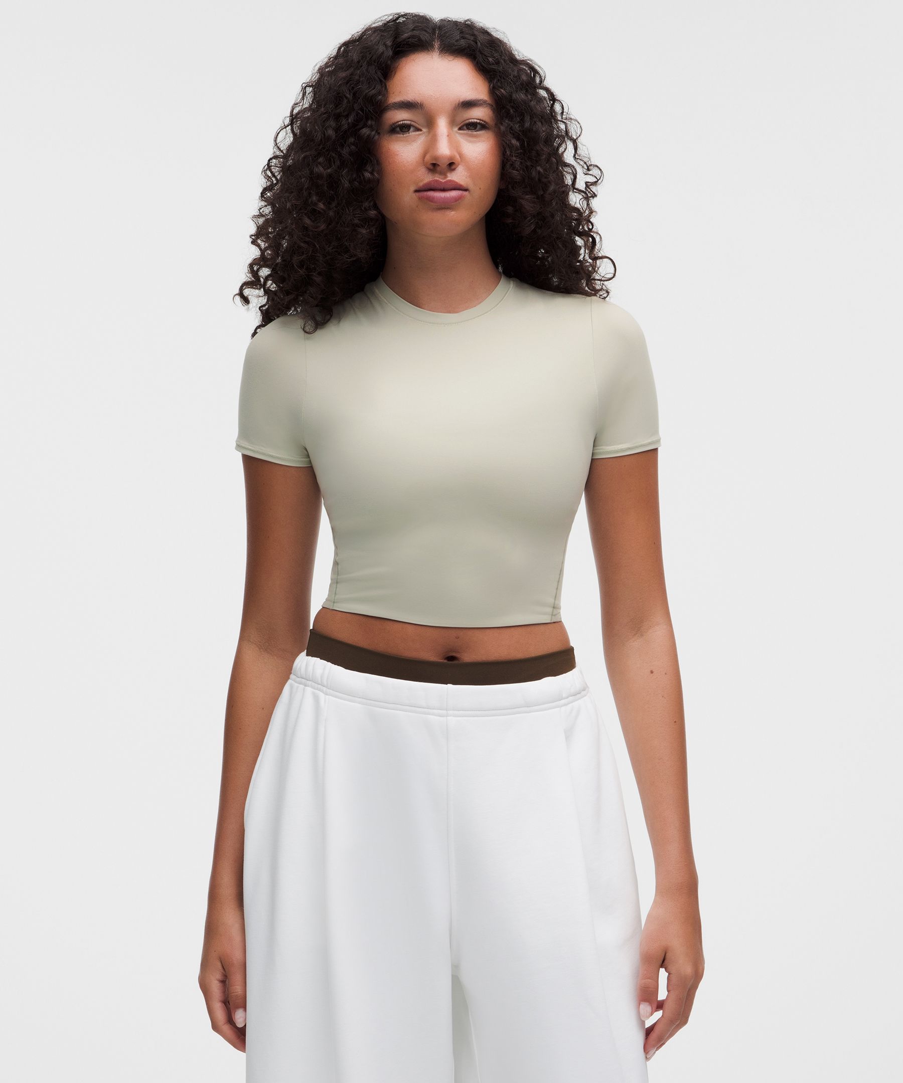 Wundermost Ultra-Soft Nulu Crewneck Cropped T-Shirt