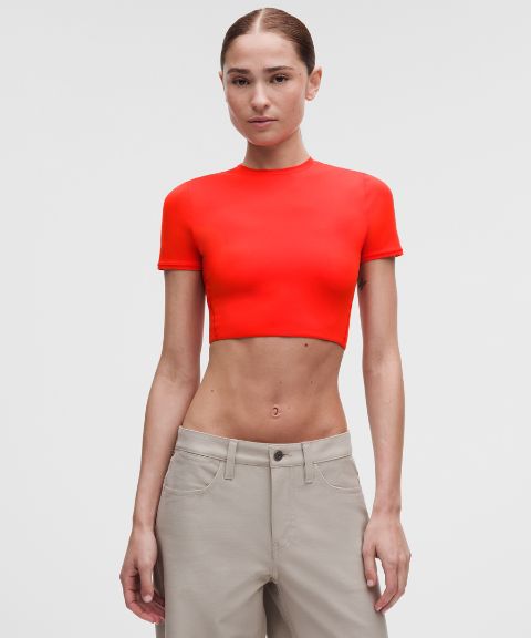 Женская укороченная футблка Lululemon Wundermost Nulu