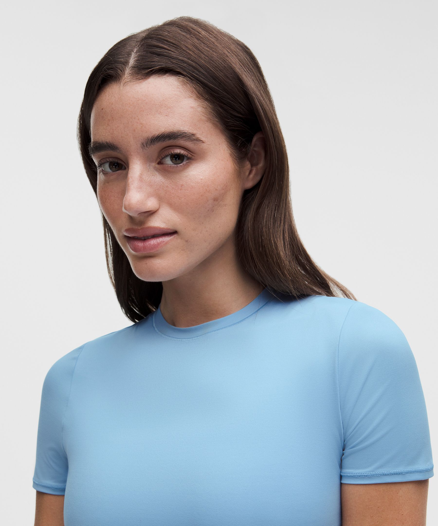 Wundermost Ultra-Soft Nulu Crewneck Cropped T-Shirt
