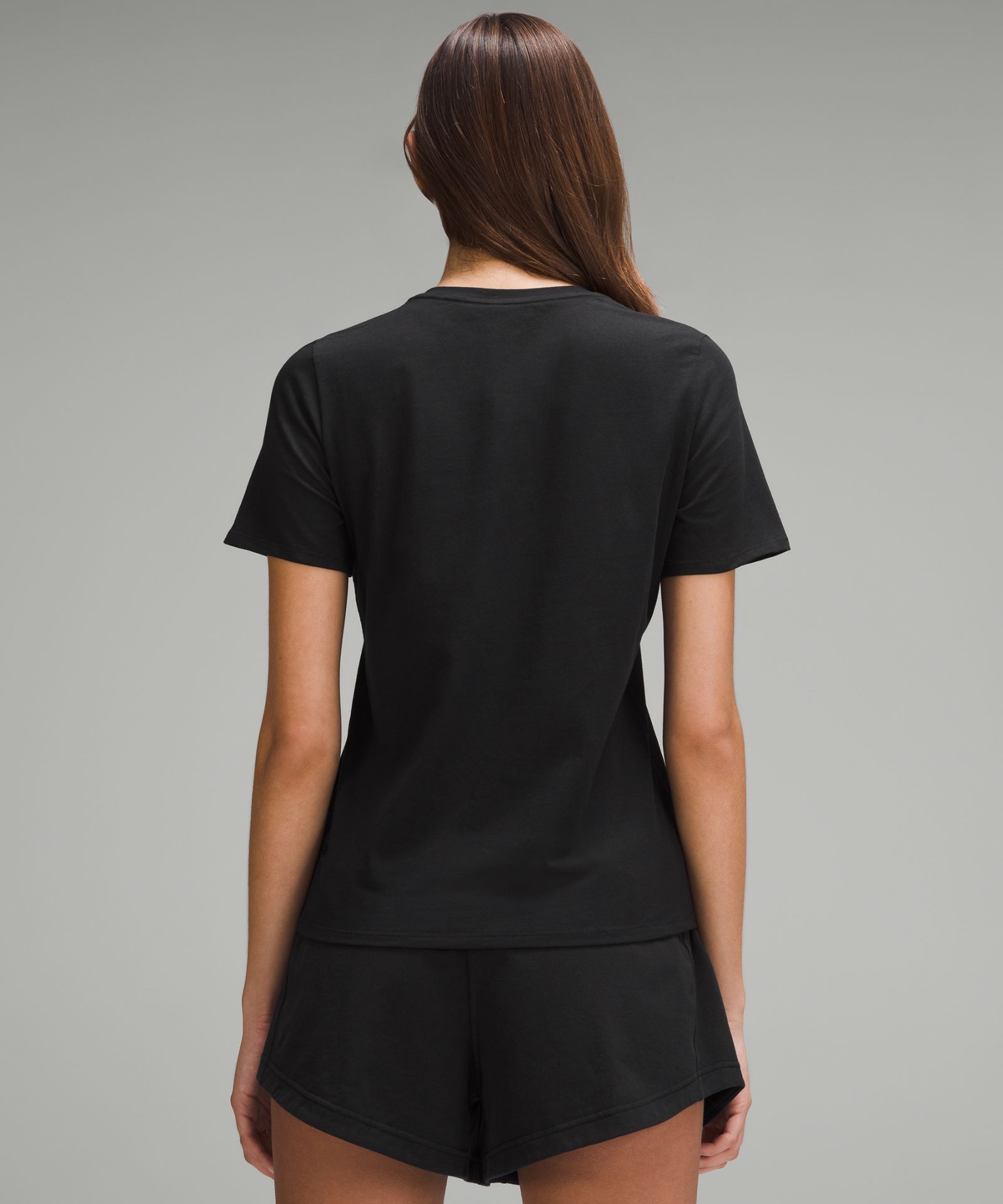 Женская футболка Lululemon Organic Cotton с прямым низом — фото 3