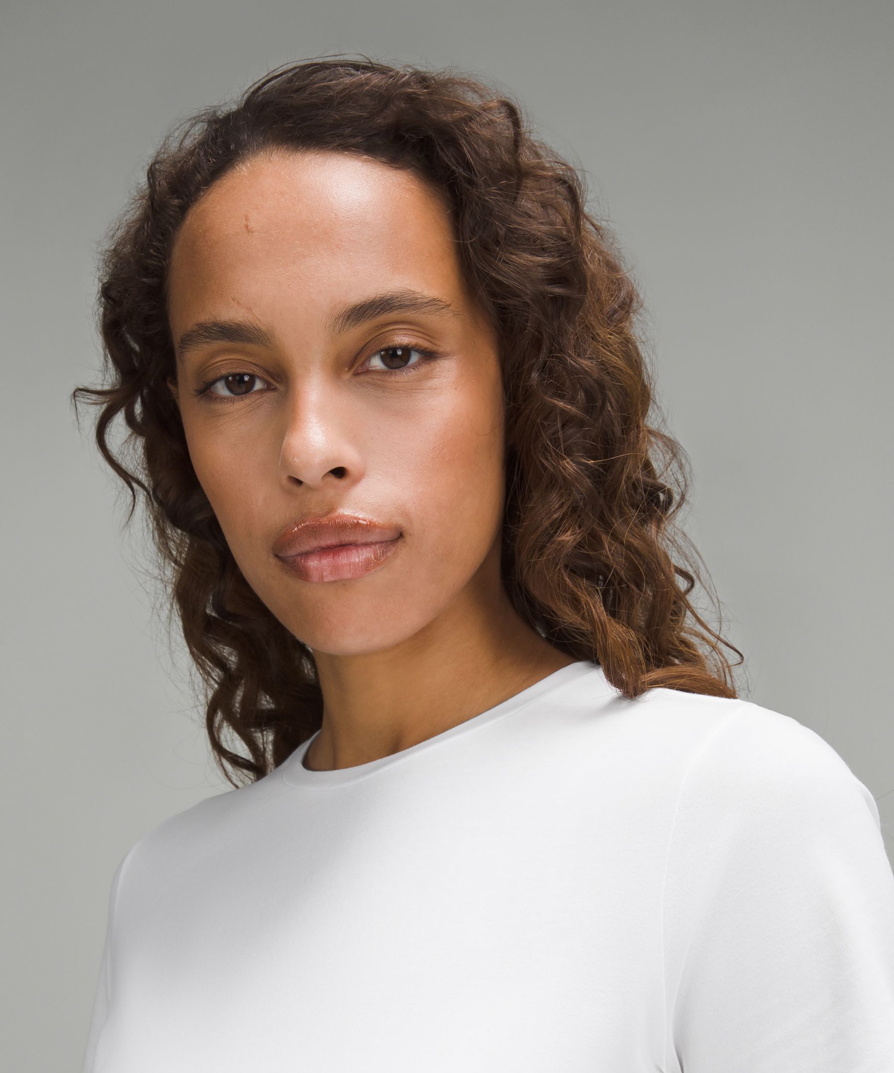 Organic Cotton Straight-Hem Crewneck T-Shirt | Women's Short Sleeve Shirts & Tee's