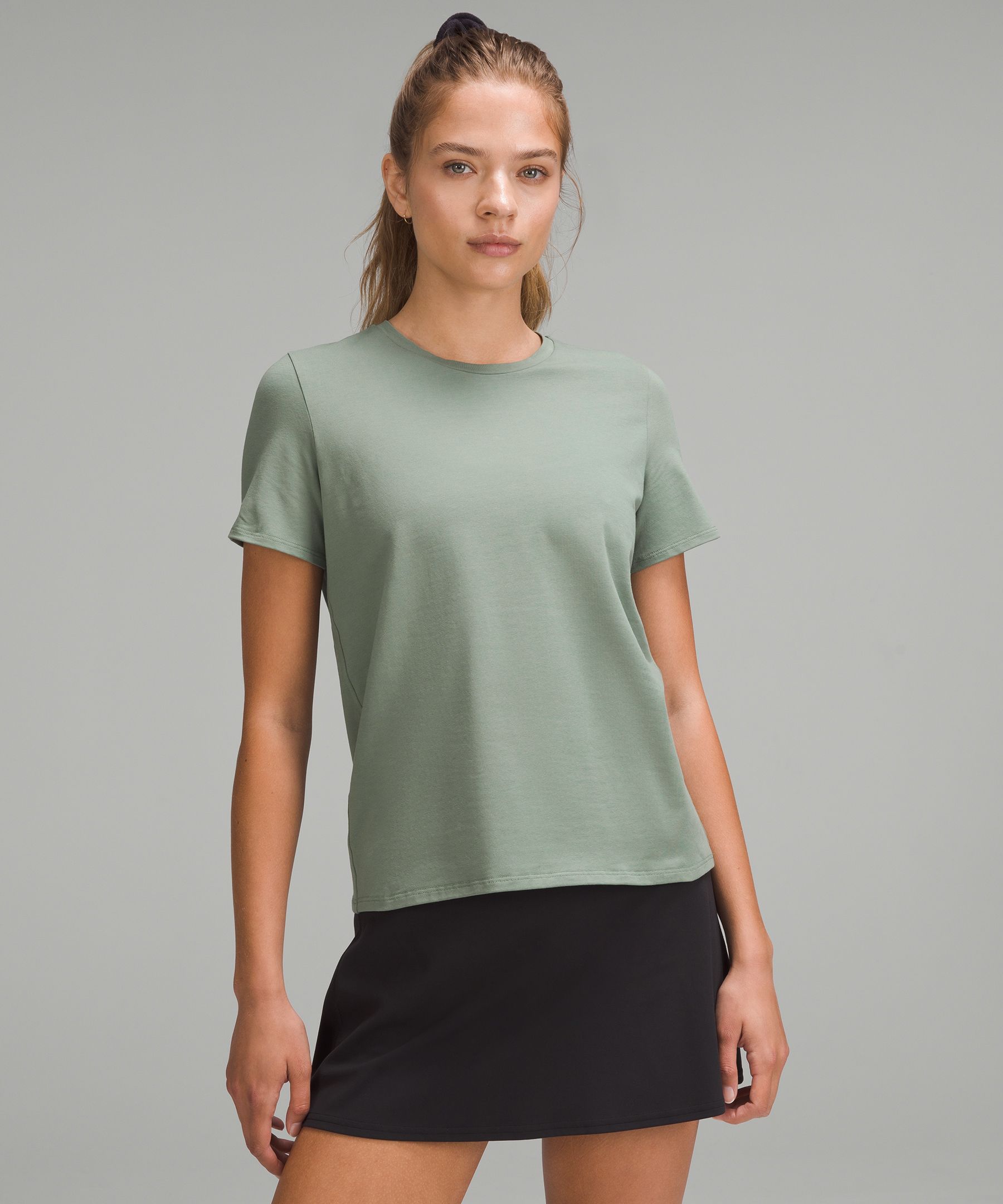 lululemon – Women's Organic Cotton Straight-Hem Crewneck T-Shirt – Color Grey/Green/Pastel – Size XS