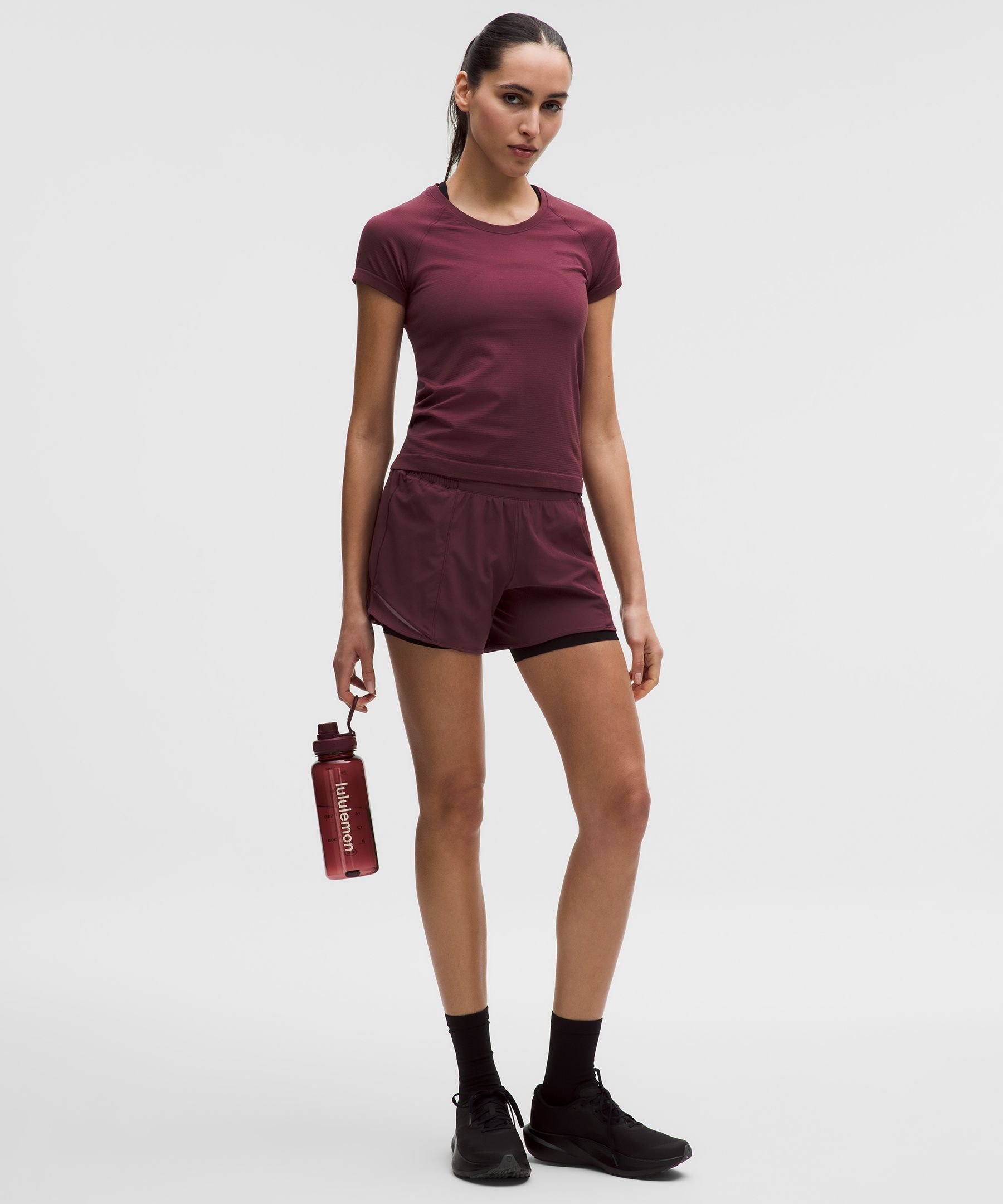 Playera Swiftly Tech 2.0 de manga corta *Largo a la cintura