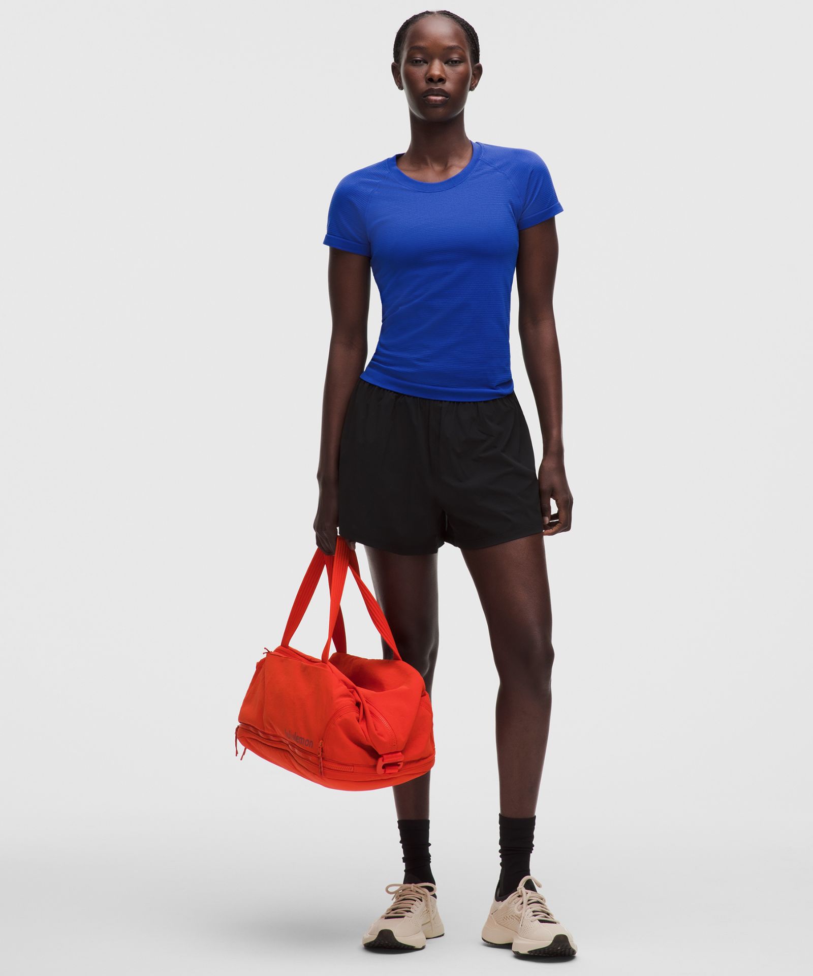 Женская футболка Lululemon Swiftly Tech Short-Sleeve 2.0 — фото 2
