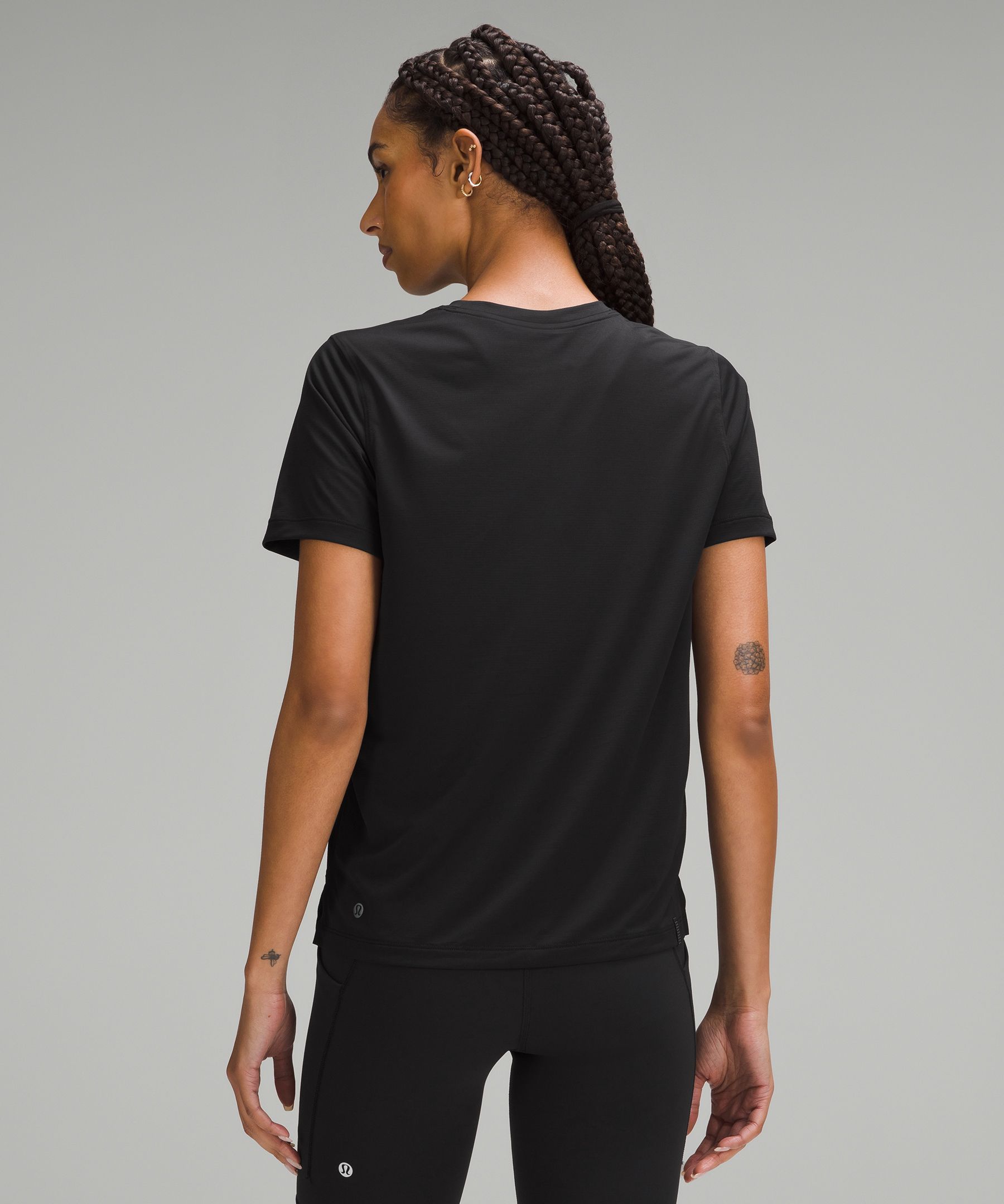 Lululemon Athletica Camo Color Block Black Active T-Shirt Size 8 - 39% off