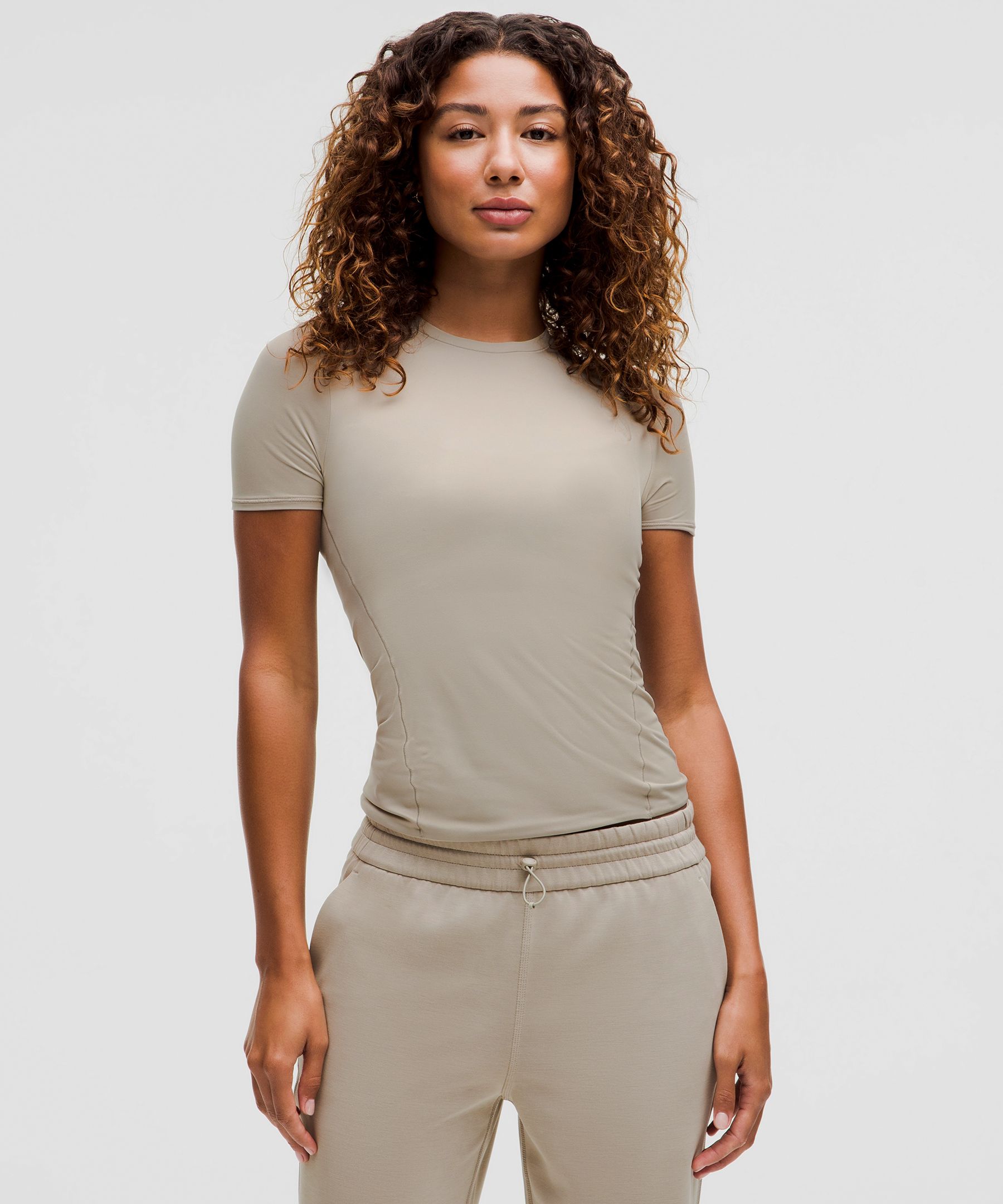 Wundermost Ultra-Soft Nulu Hip-Length Crewneck Shirt