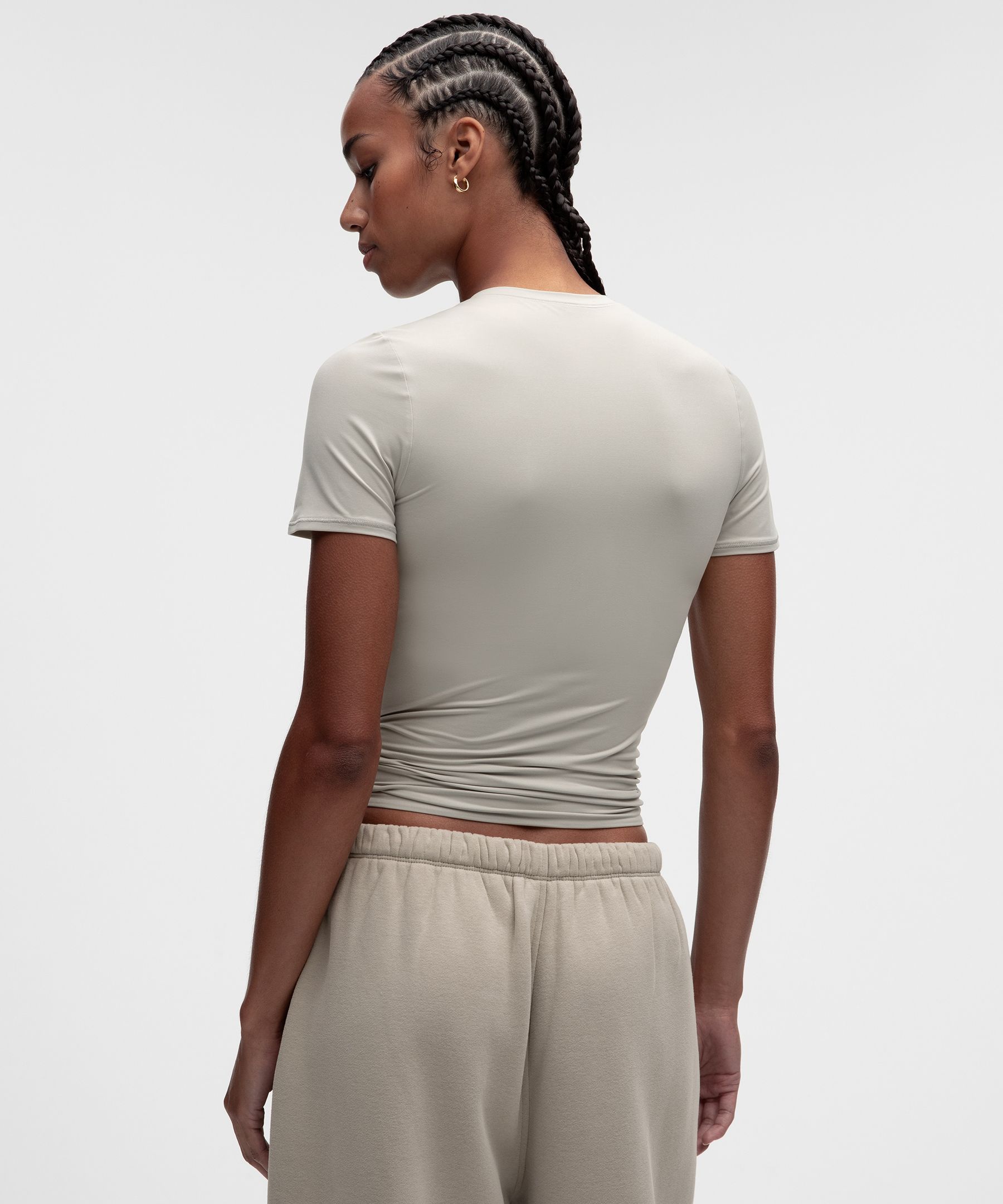 Wundermost Ultra-Soft Nulu Hip-Length Crewneck Shirt