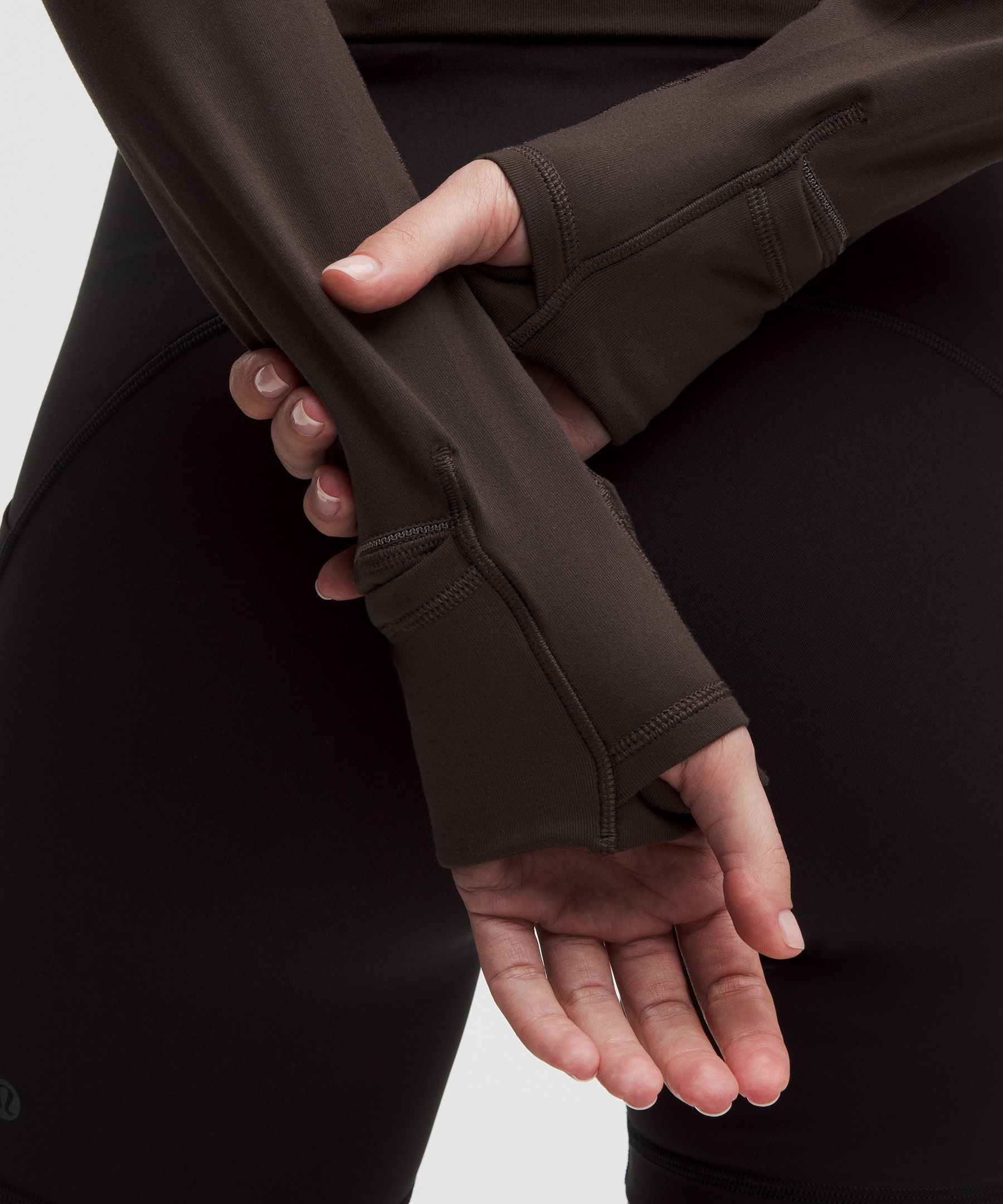 Camiseta corta con media cremallera It's Rulu *Dise&ntilde;o renovado