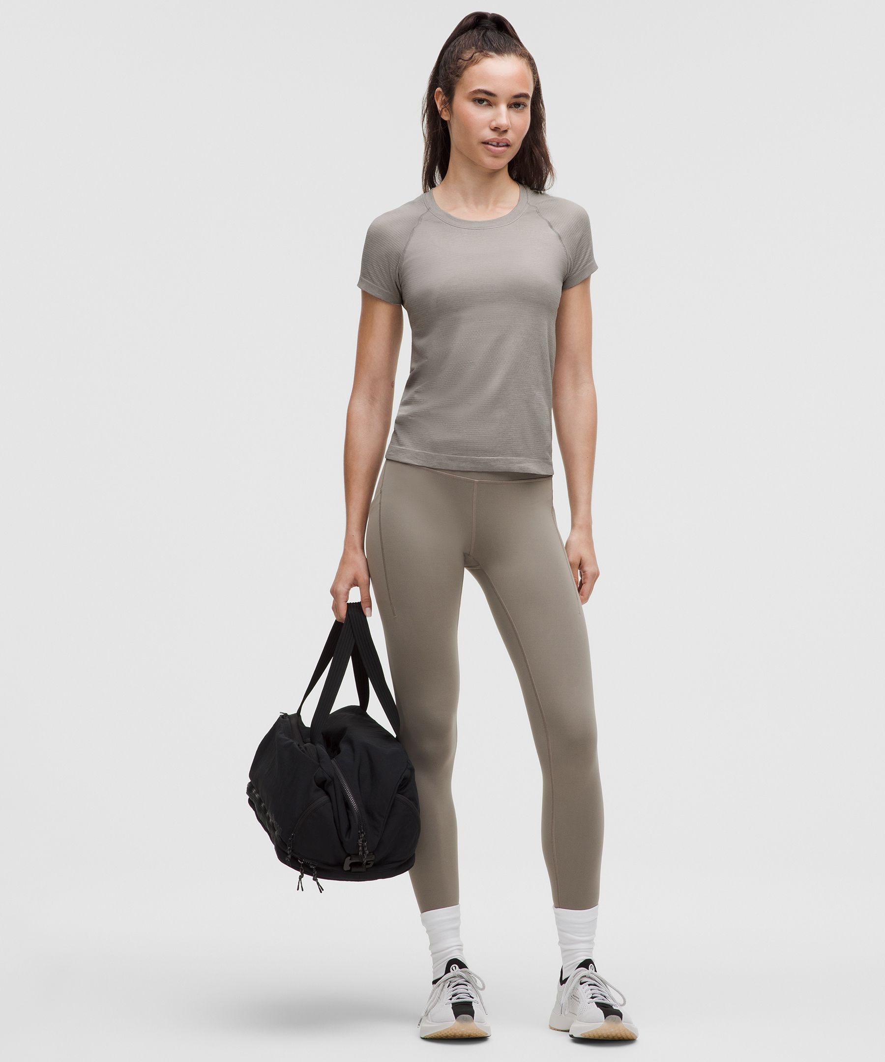 Swiftly Tech Short-Sleeve Shirt 2.0 *Waist Length | Women's