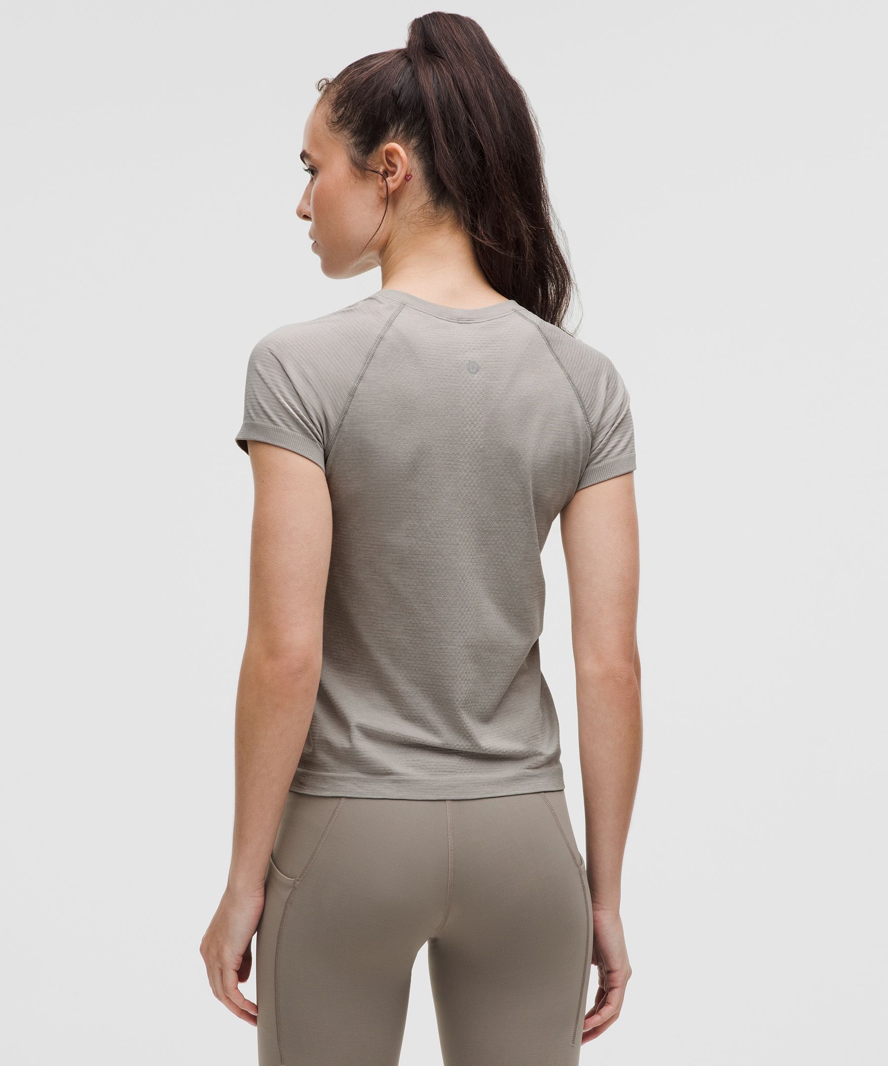 Swiftly Tech Short-Sleeve Shirt 2.0 *Waist Length | Women's