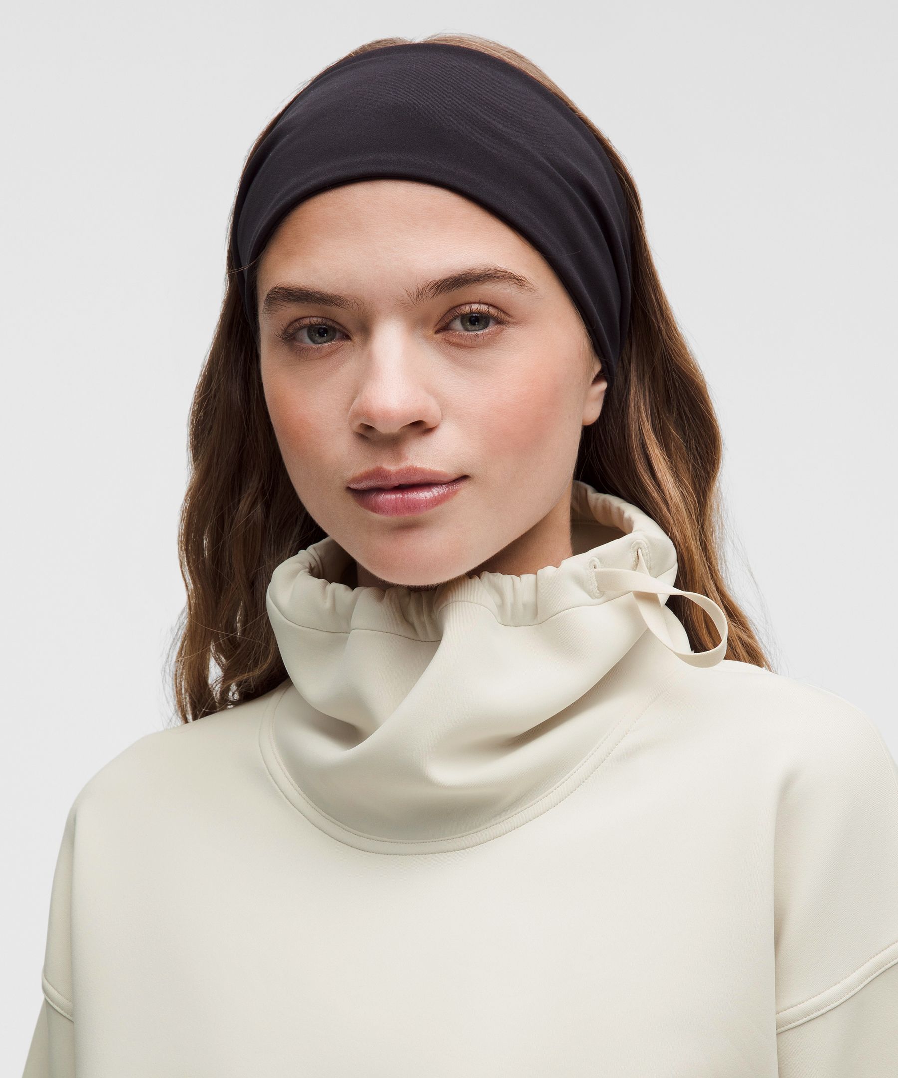 Full Flourish Pullover