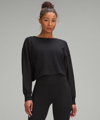 Front-to-Back Twist-Knot Pullover