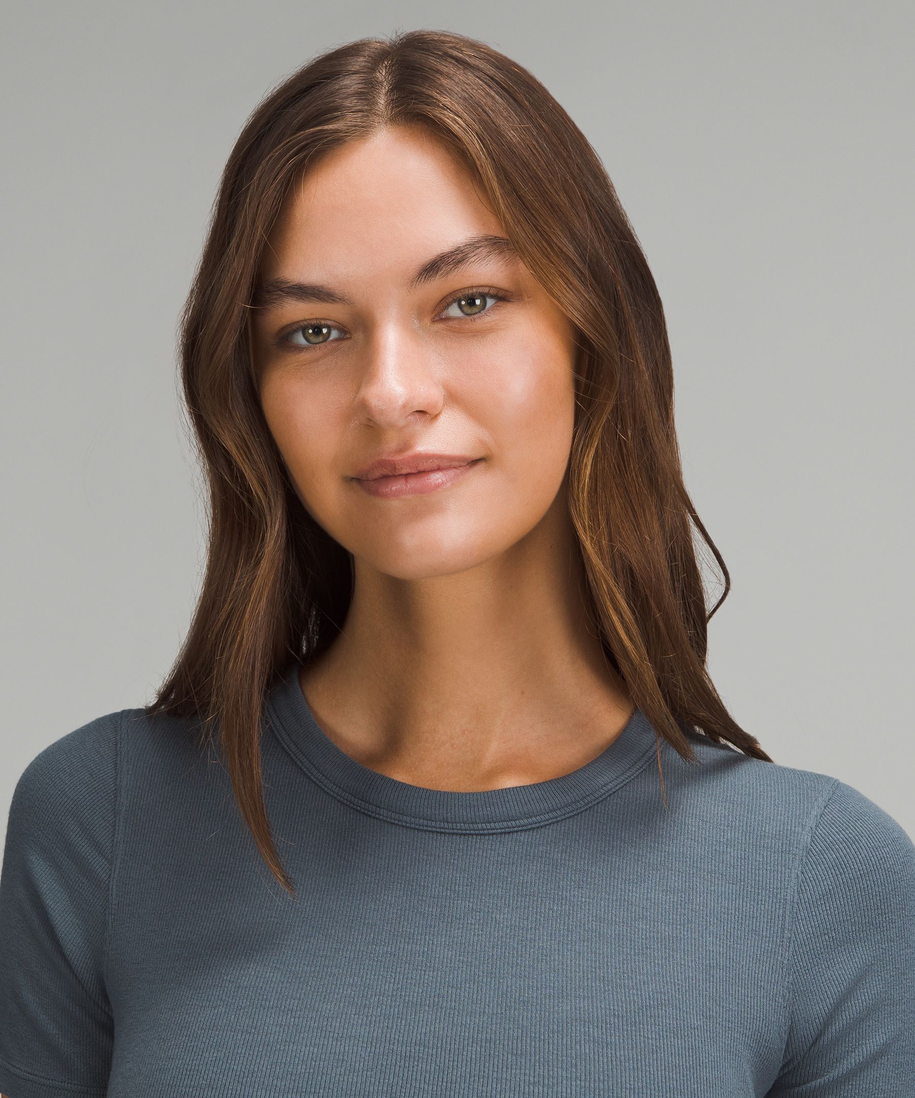 Hold Tight Straight-Hem Cropped T-Shirt
