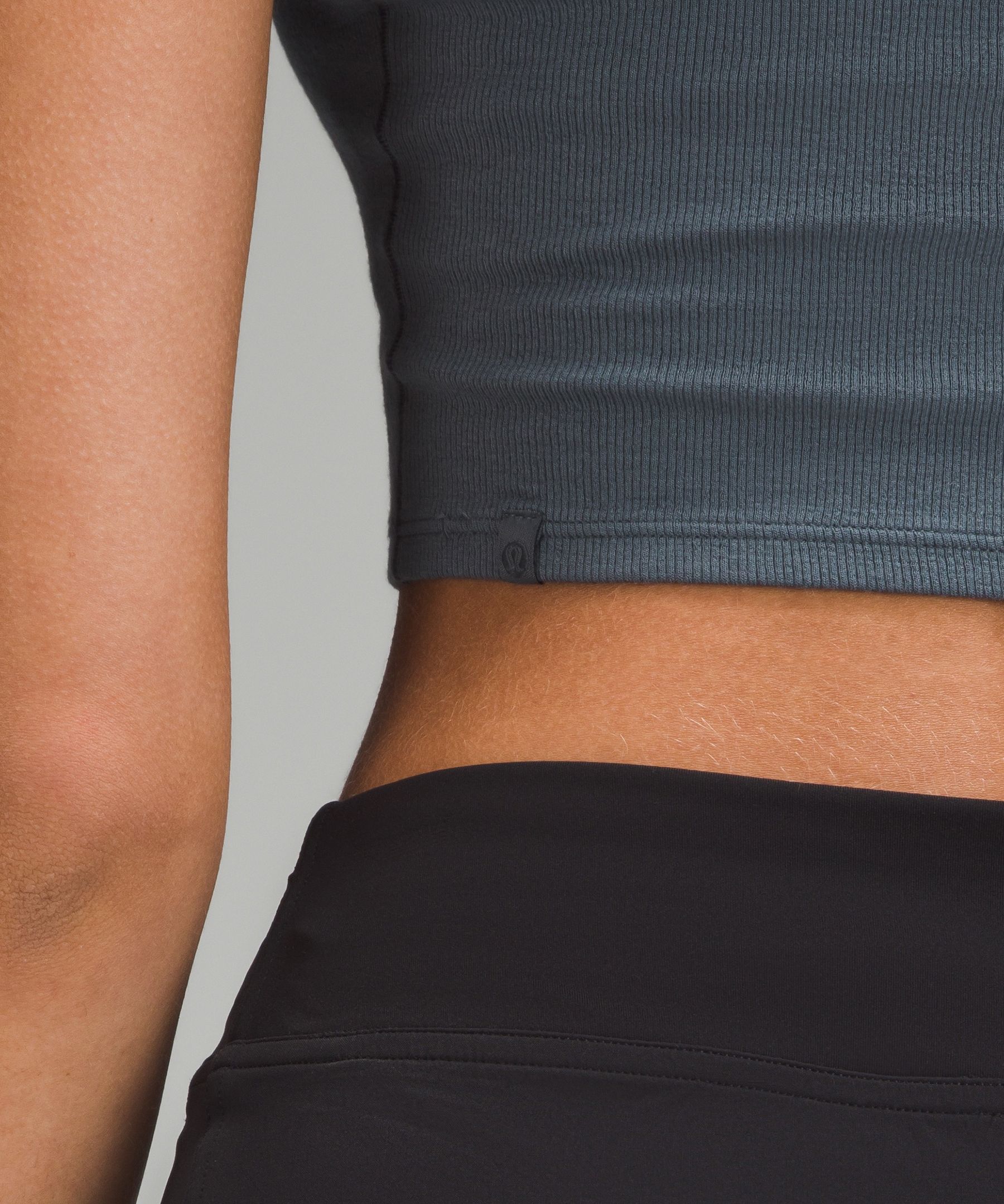 Hold Tight Straight-Hem Cropped T-Shirt