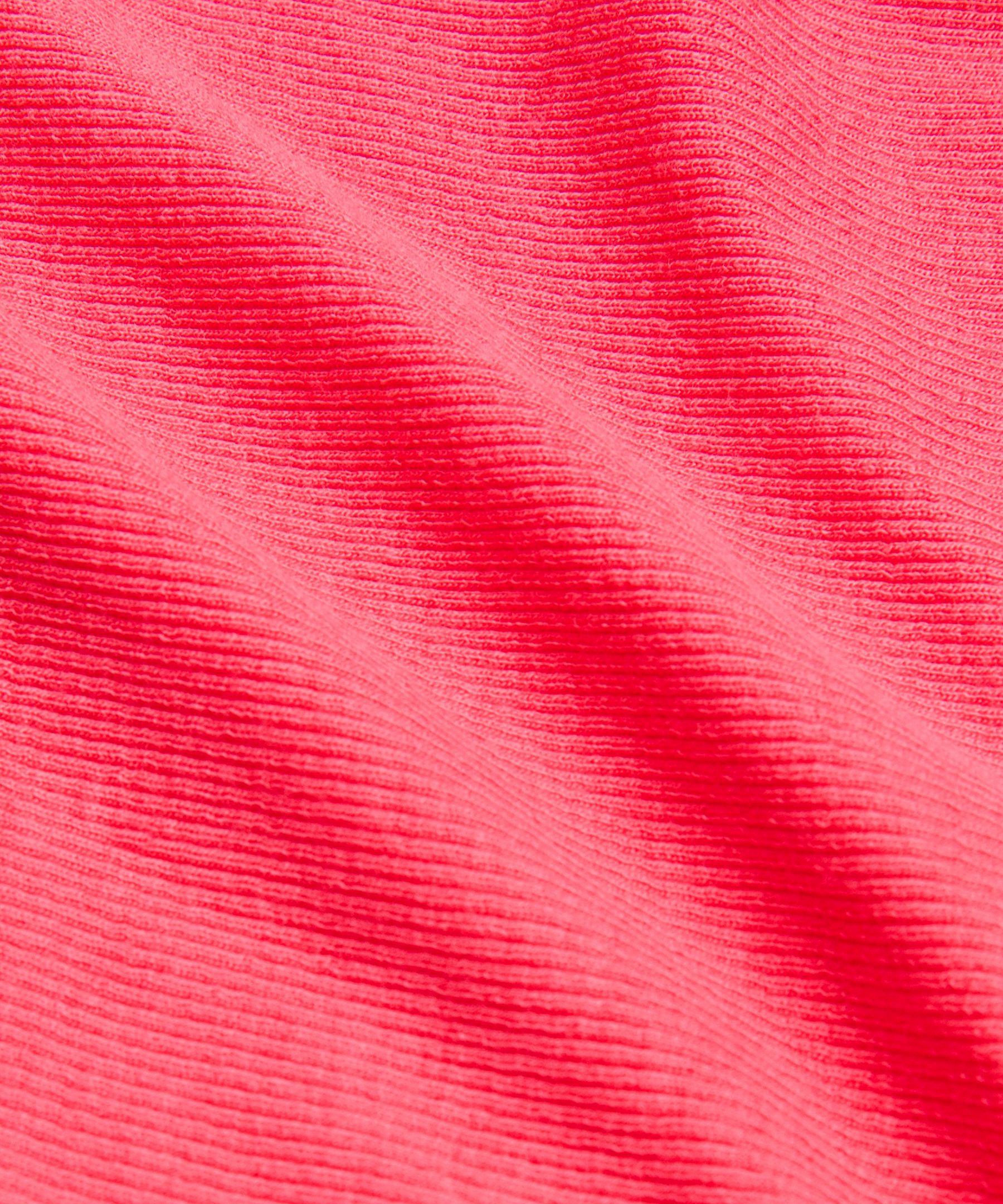 Hold Tight Straight-Hem Cropped T-Shirt | Women's Short Sleeve Shirts & Tee's