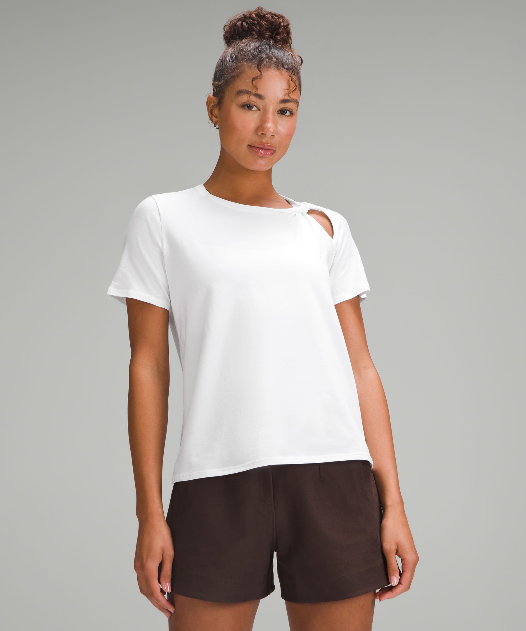 Cotton Shoulder-Twist T-Shirt | Women's Short Sleeve Shirts & Tee's