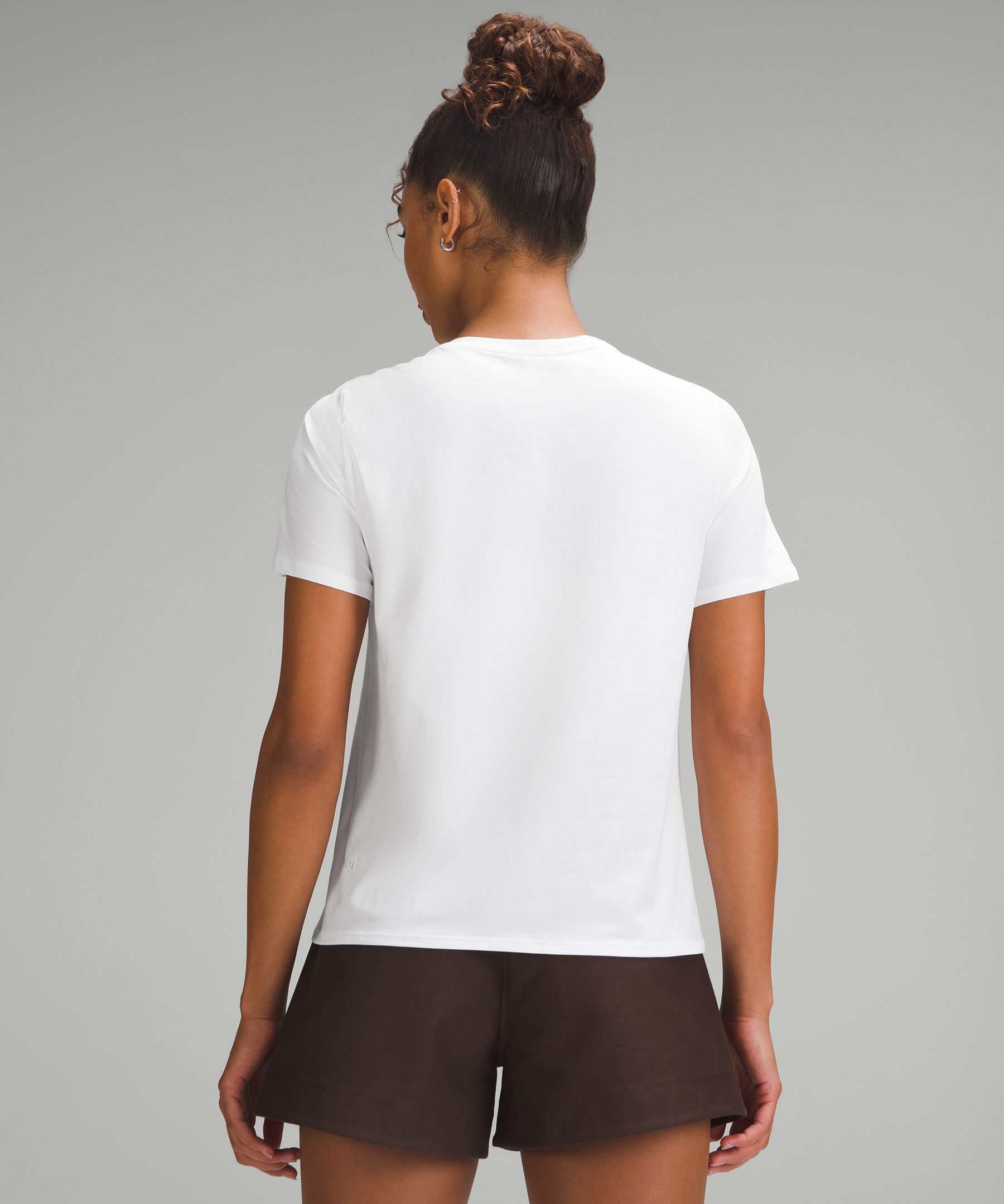 Cotton Shoulder-Twist T-Shirt | Women's Short Sleeve Shirts & Tee's