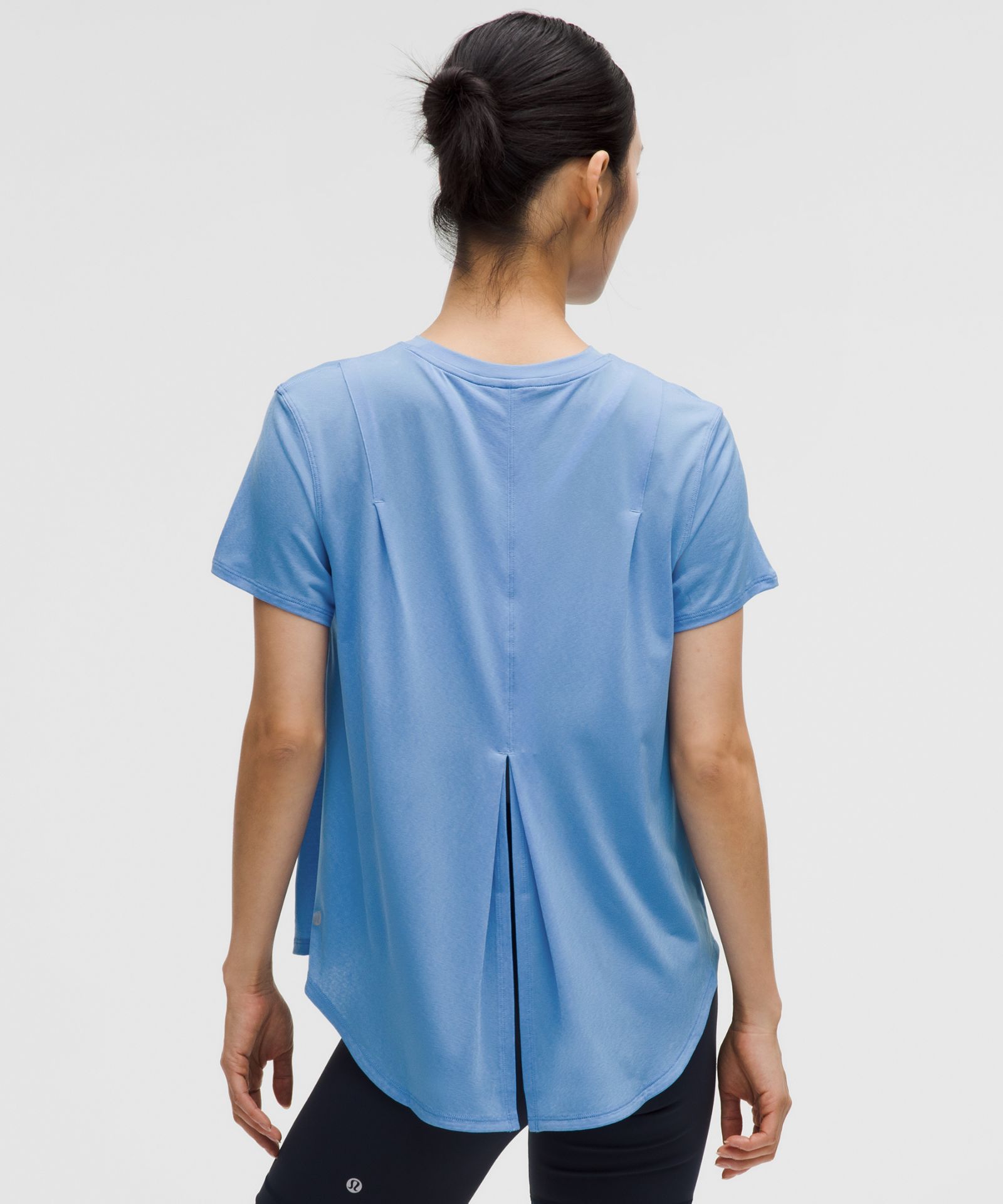 Lululemon Lightweight Split-Back Training T-Shirt — фото 3
