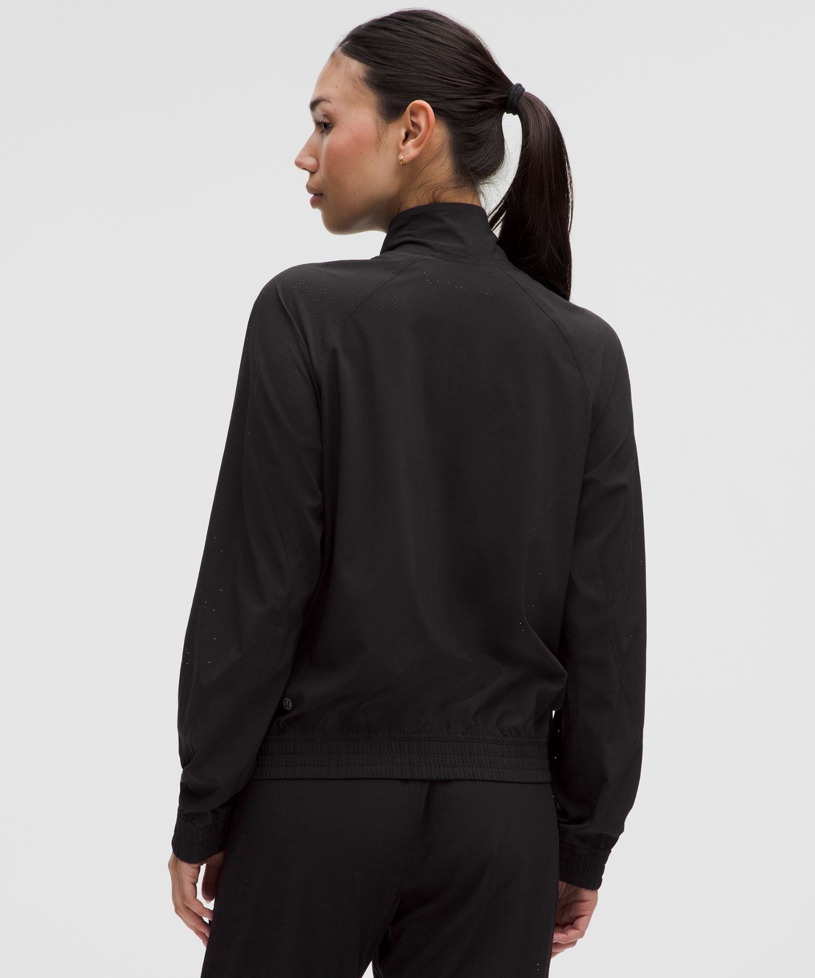 Женская куртка Lululemon Adapted State Perforated Track — фото 3