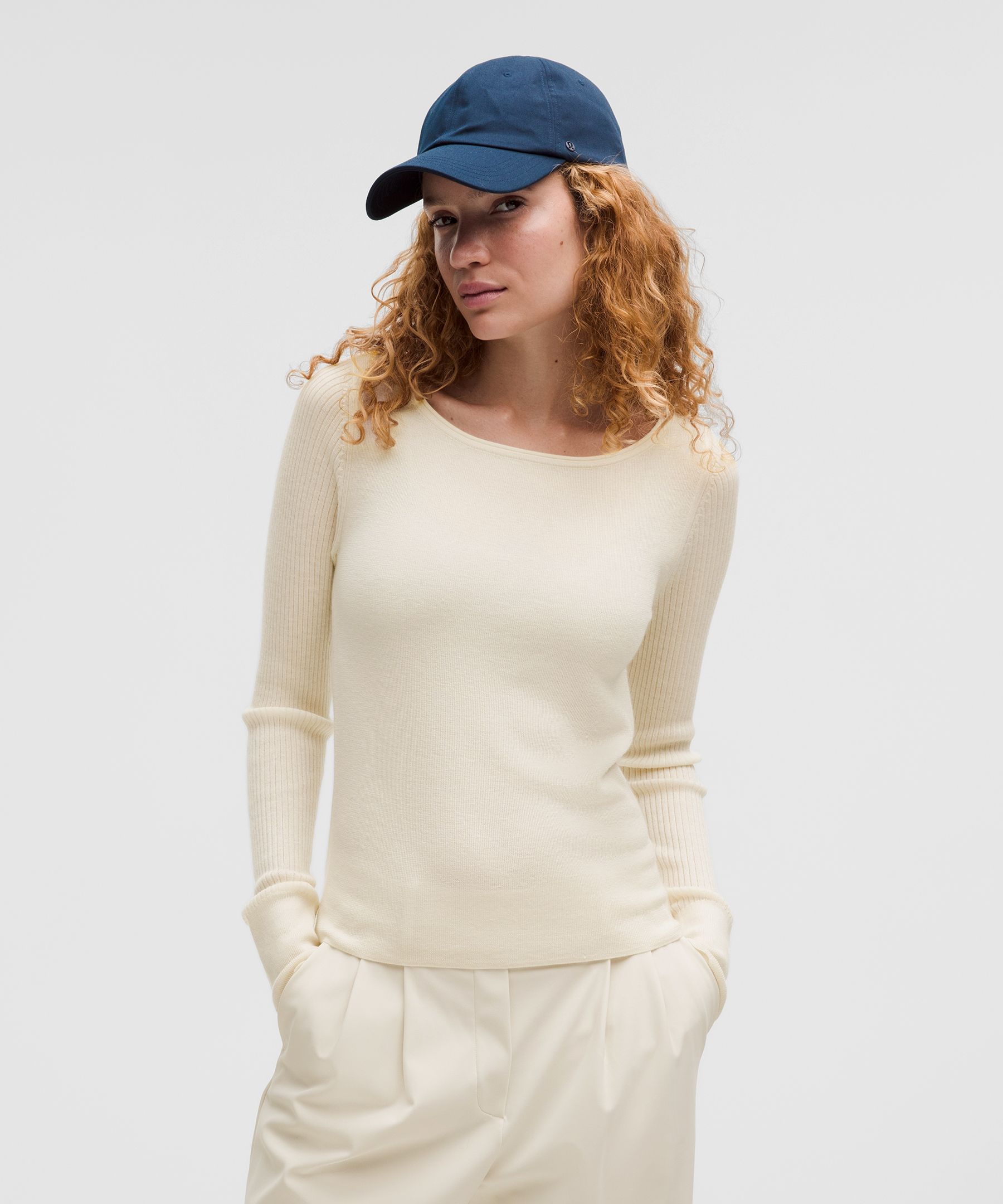 Cashmere Scalloped Cuff Crewneck - White