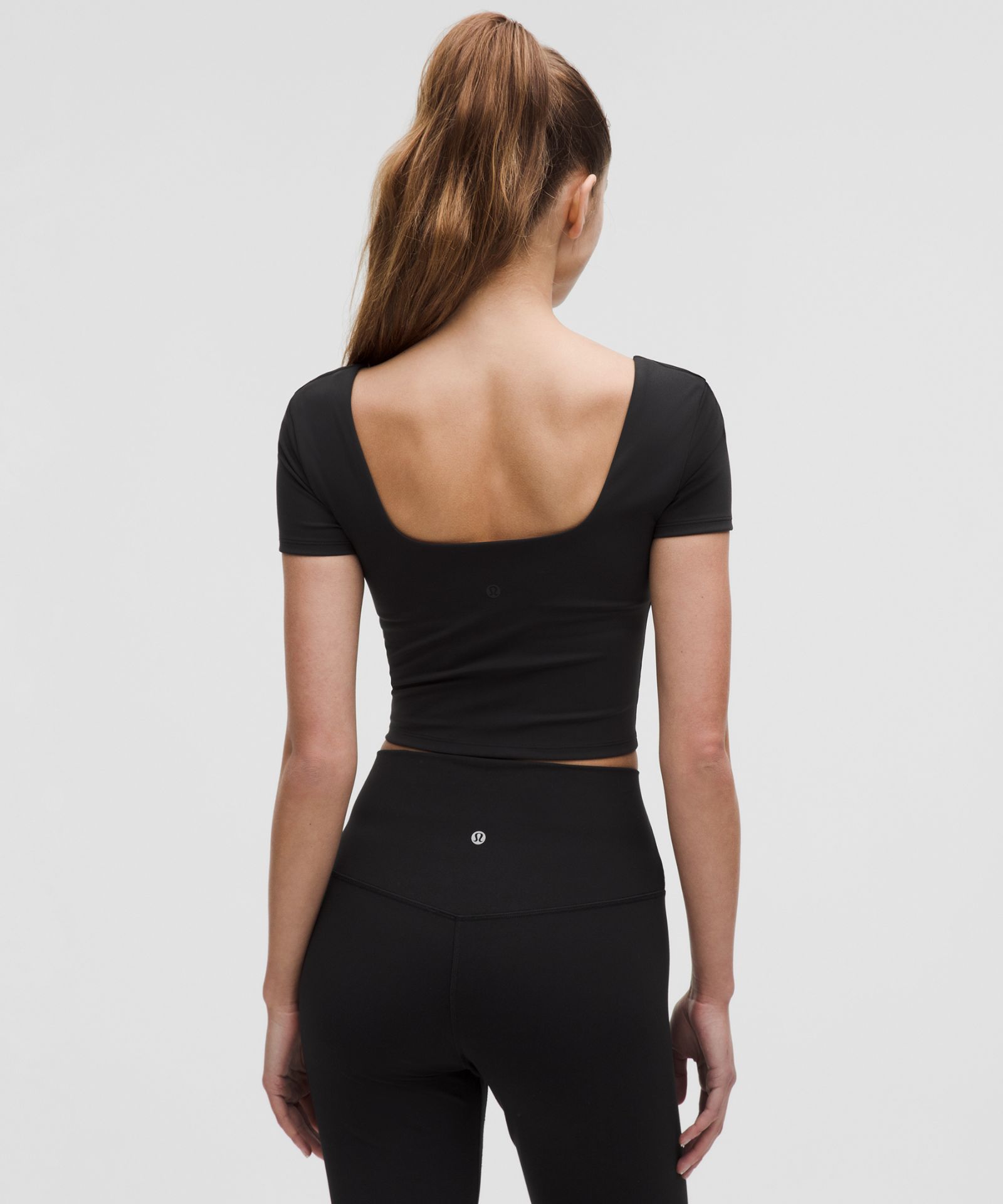 Lululemon Wunder Under SmoothCover Square-Neck T-Shirt — фото 3
