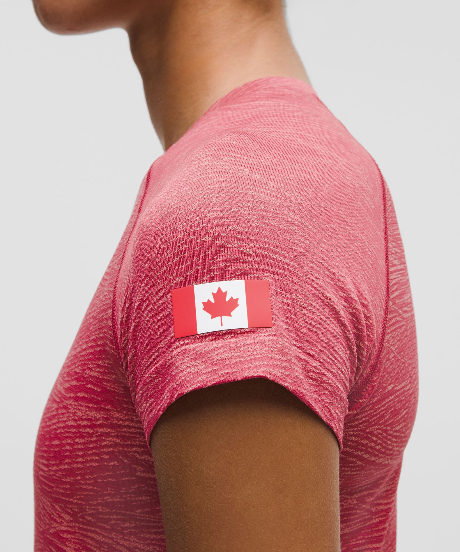 Lululemon Team Canada Swiftly Tech Short-Sleeve Shirt 2.0 Hip Length *CPC Logo — фото 5
